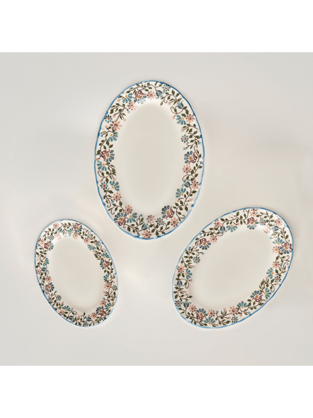 Karışık Vintage Porselen Bordürlü Kayık Tabak 3'lü