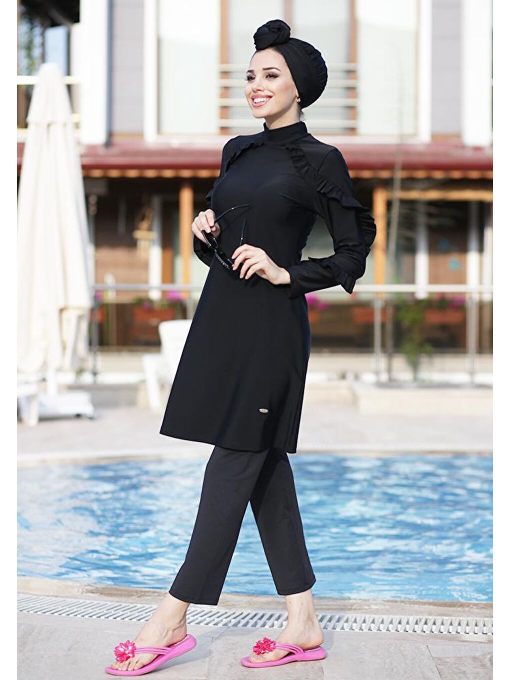 Fırfır Tasarım Likralı Tam Kapalı Tesettür Mayo 4104 Siyah-2