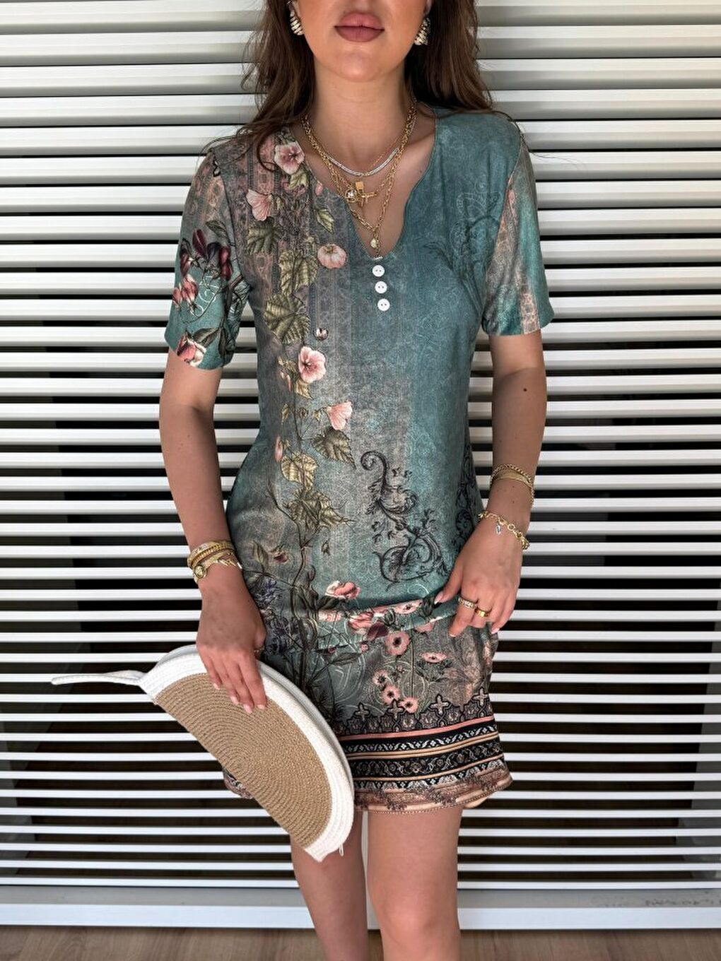 Yeşil Kadın Kısa Kollu V Yakalı çiçek Baskılı Midi Süprem Elbise-2