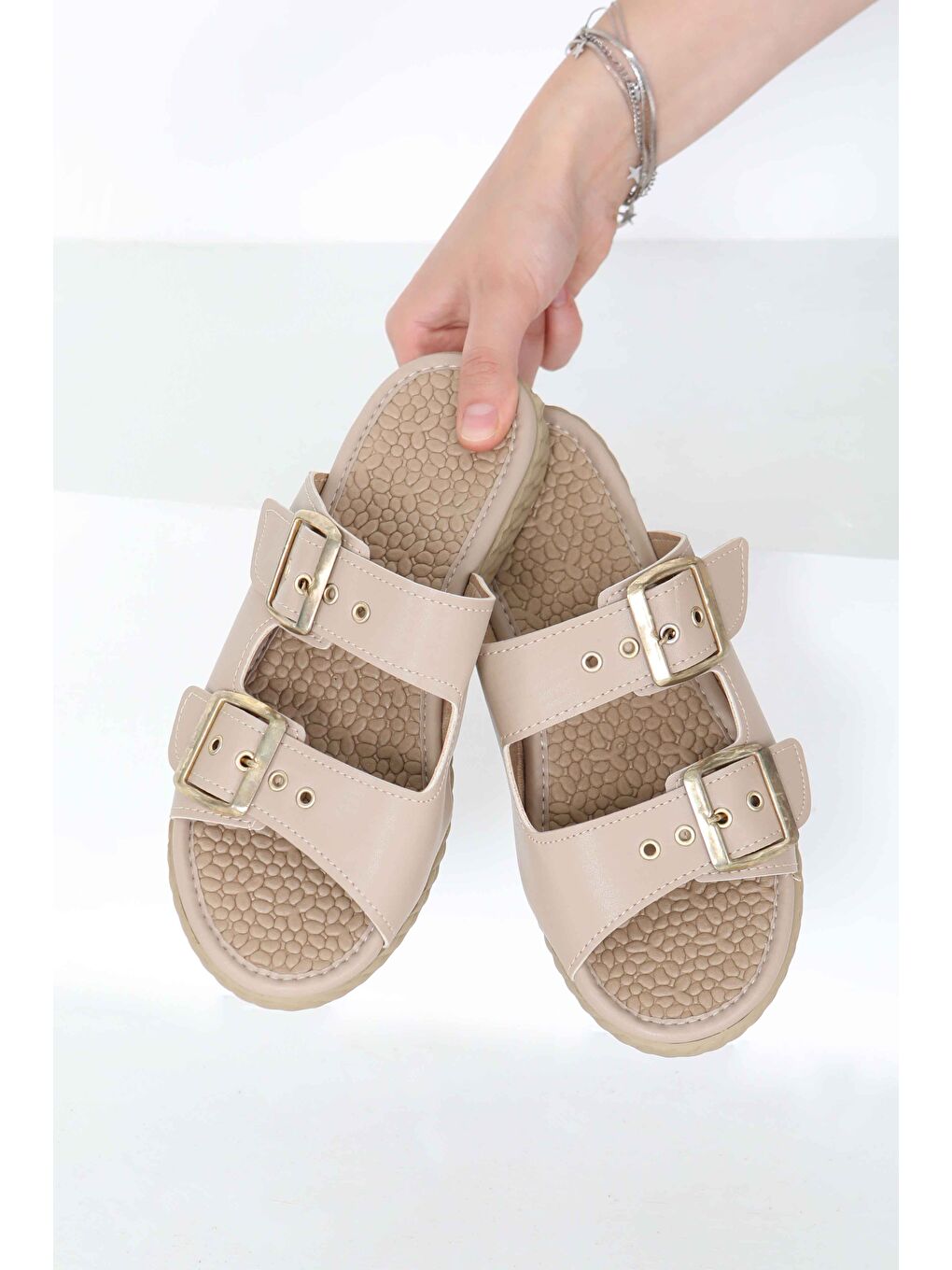 Bej Kadın Vizon Çift Tokalı Terlik - 27354-3