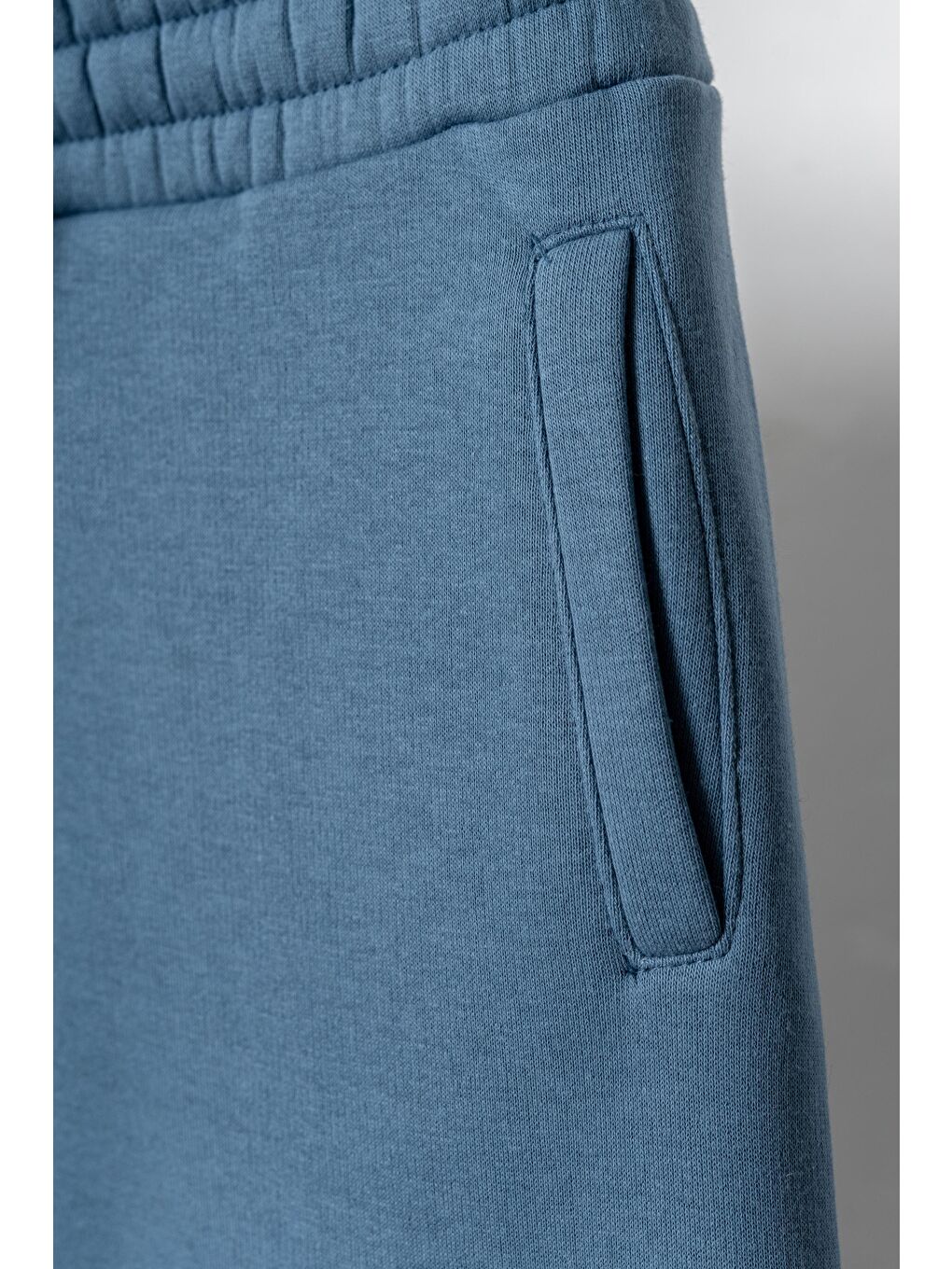 Mavi 3 İp Çiçek Nakışlı Kız Çocuk Eşofman Altı-2