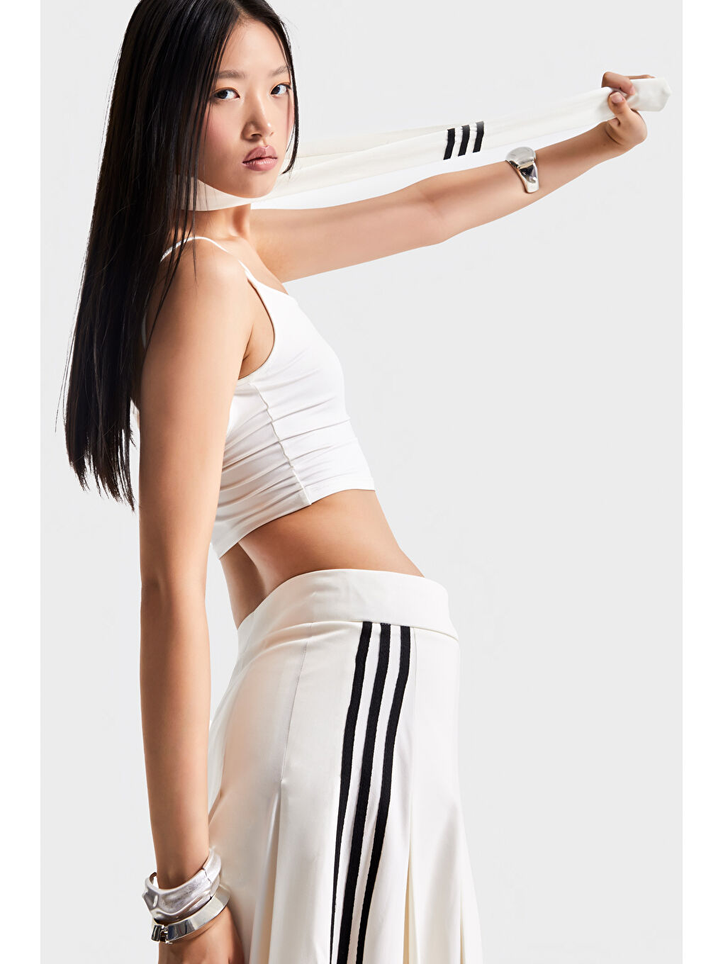 Bej Kadın Ekru Renk Pileli Yandan Şerit Detaylı Kravatlı 2'li Kombin Özel Tasarım Kumaş Etek-4