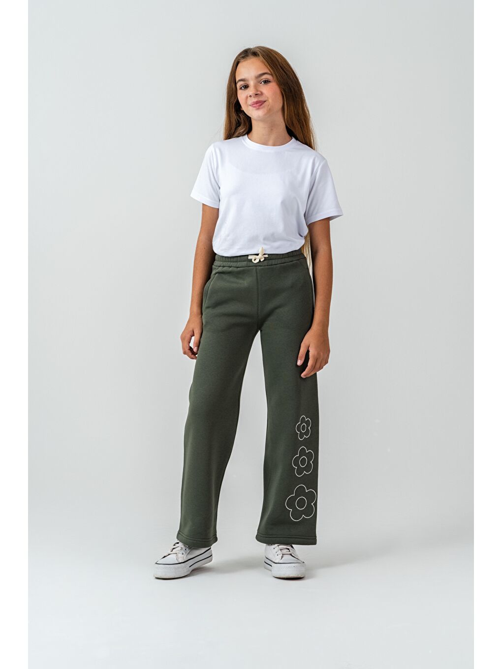 Haki 3 İp Çiçek Nakışlı Kız Çocuk Eşofman Altı