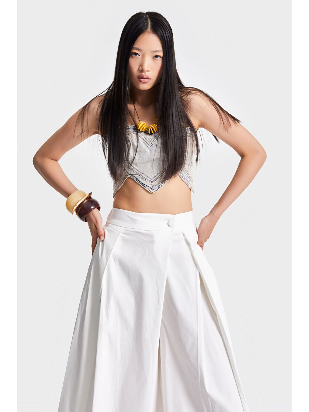 Kadın Ekru Renk Süper Palazzo Fit Özel Kumaş Pileli Tasarım Pantolon-4