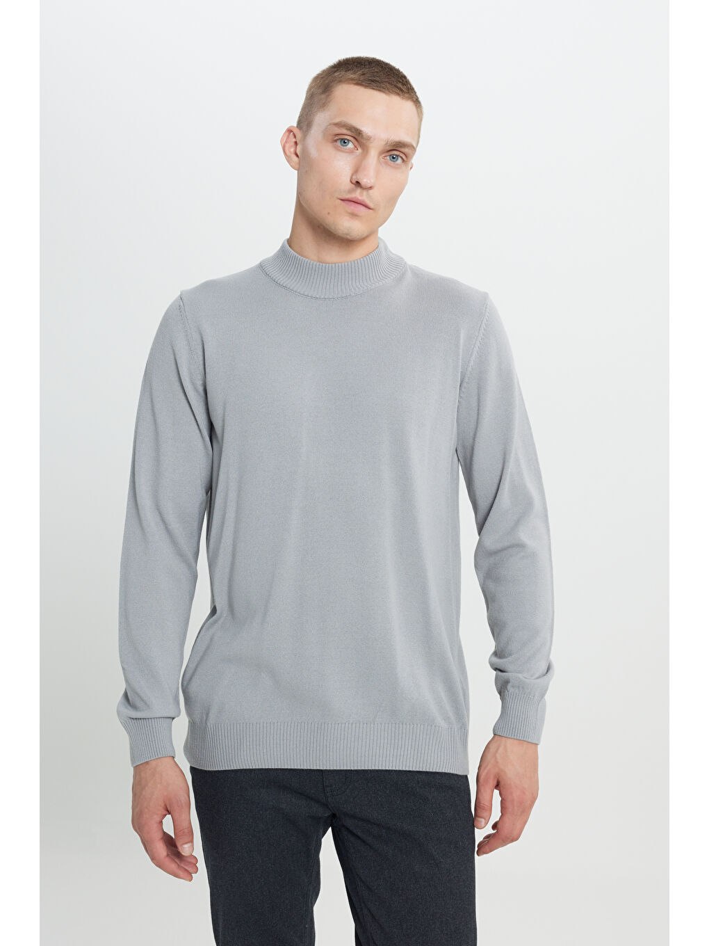 Erkek Gri Melanj Tüylenme Yapmayan Anti-Pilling Standart Fit Yarım Balıkçı Yaka Triko Kazak-3