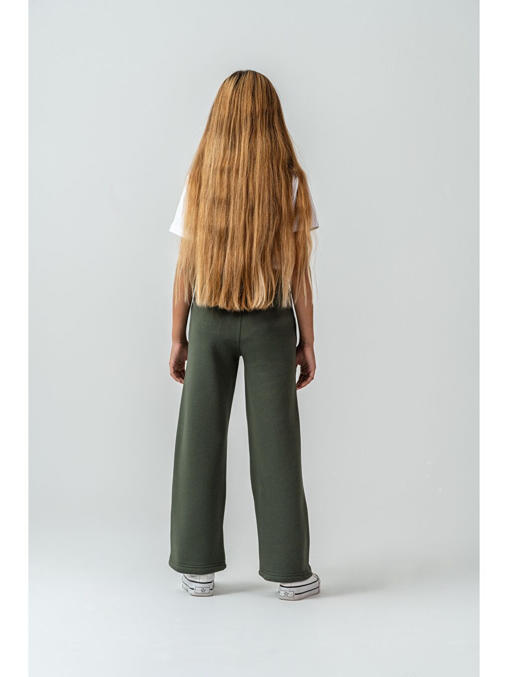 Haki 3 İp Çiçek Nakışlı Kız Çocuk Eşofman Altı-4