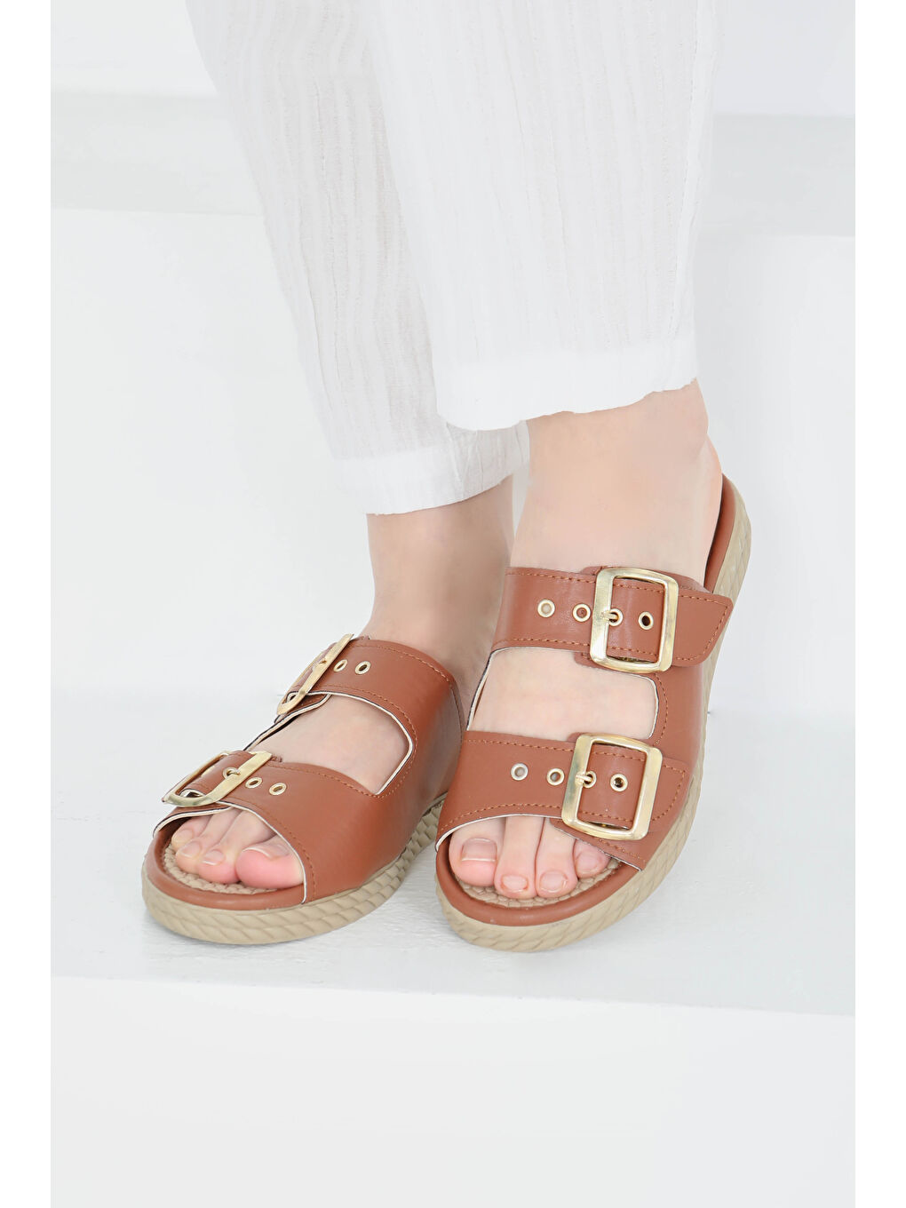 Kahverengi Kadın Taba Çift Tokalı Terlik - 27354-1