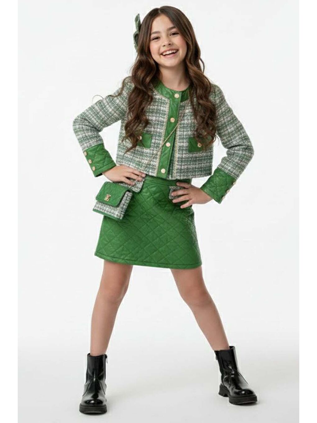 Kız Çocuk Kapitone ve Altın Şerit Detaylı Şanel Yeşil Etekli Takım