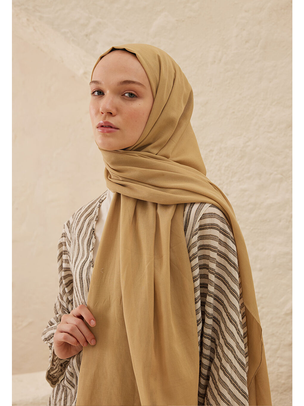 Bej İnce Pamuk Vual Şal Kum-1