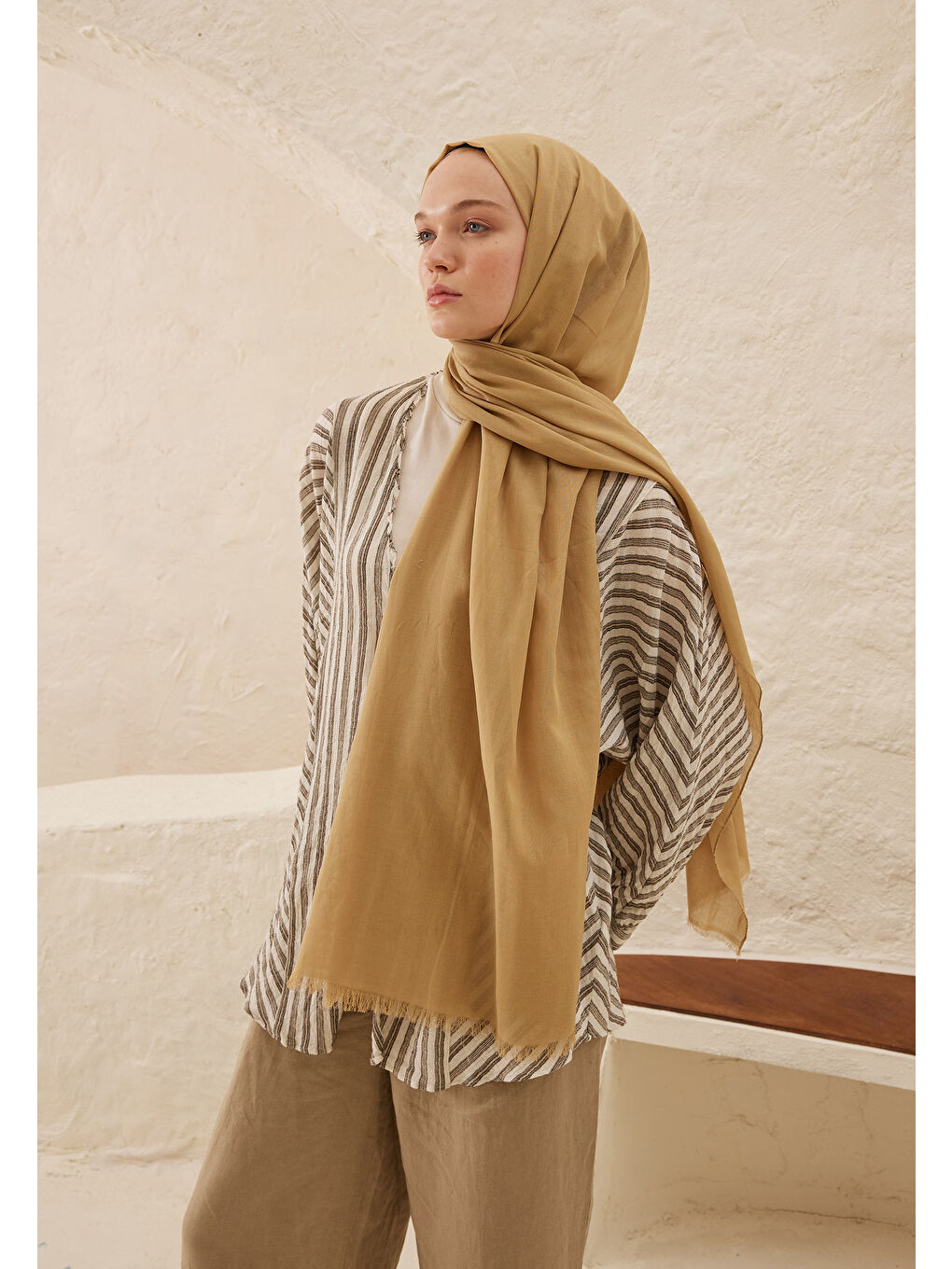 Bej İnce Pamuk Vual Şal Kum-3