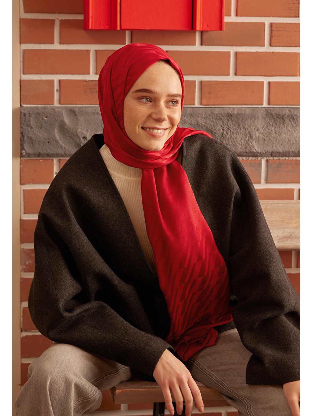 Dublın Jakarlı Şal Kırmızı-1