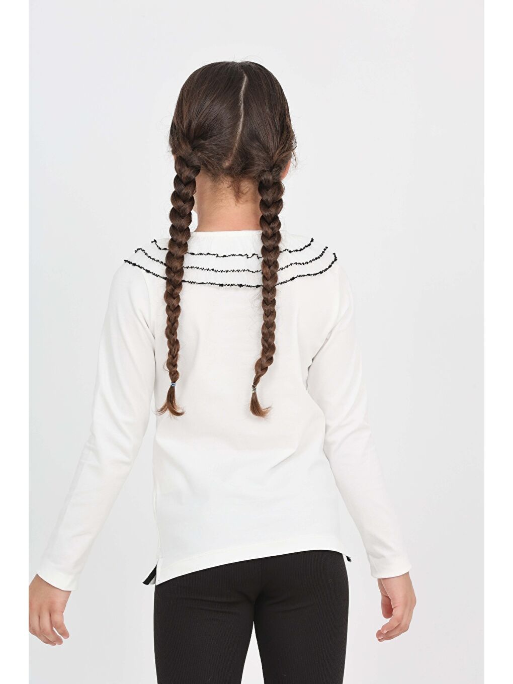 Ekru Kız Çocuk Okul Yakası Güpürlü Tişört-2