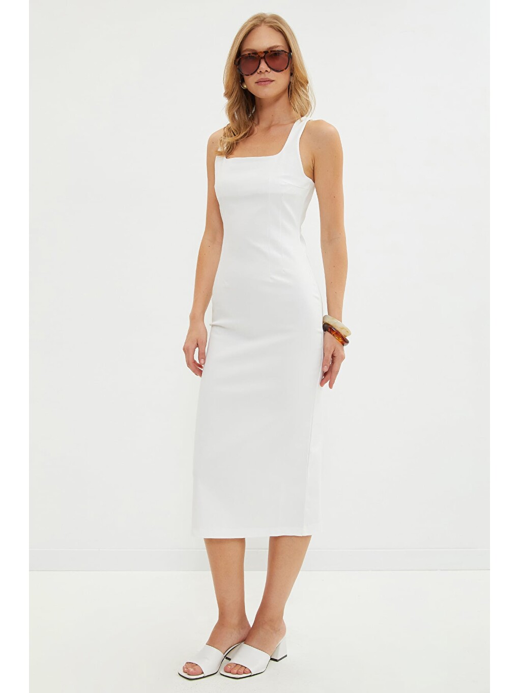 Ekru Pensli Kalın Askılı Midi Boy Jean Elbise