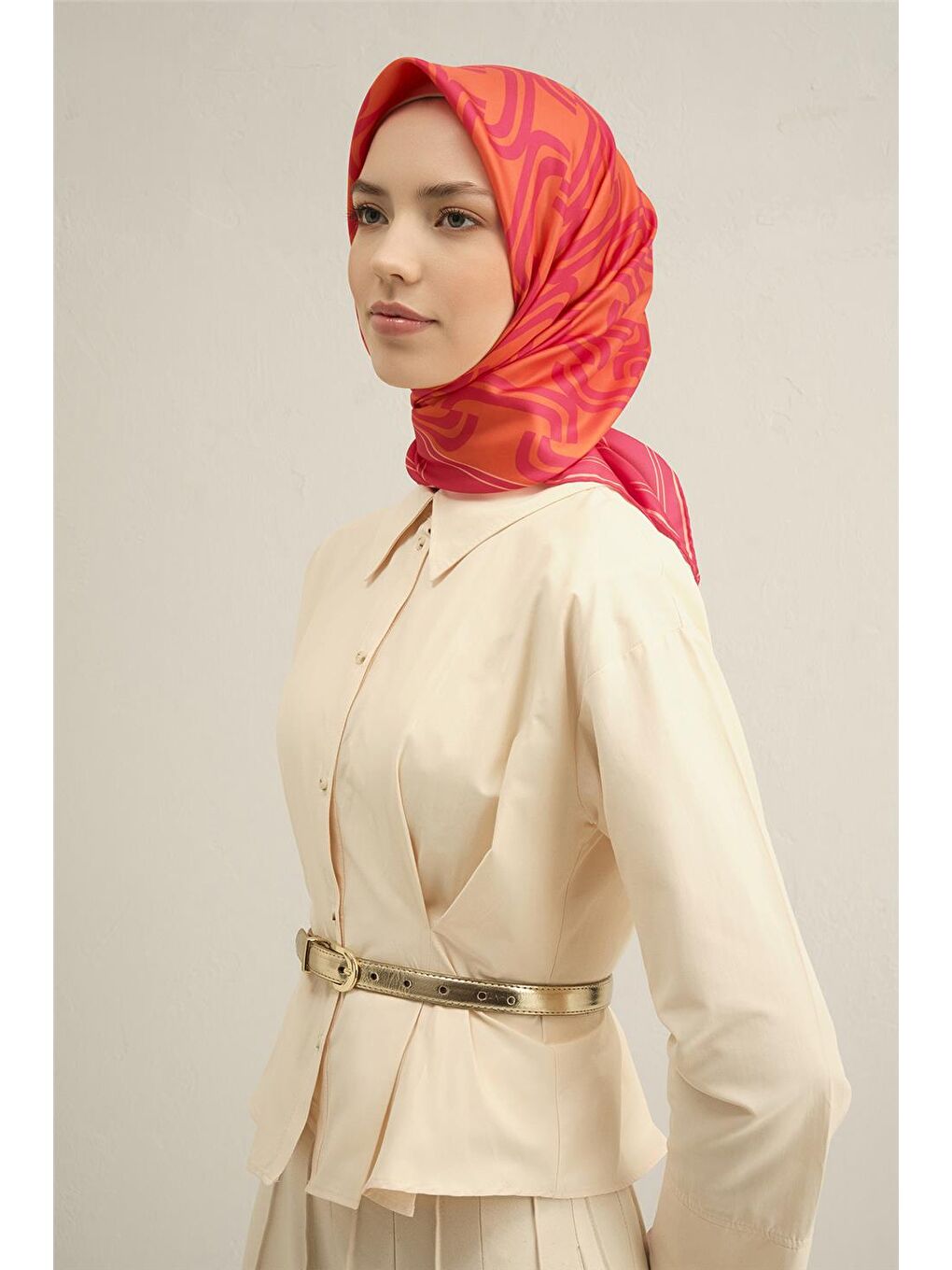 Turuncu Obje Desenli Saf İpek Sura Eşarp 9343 89-1