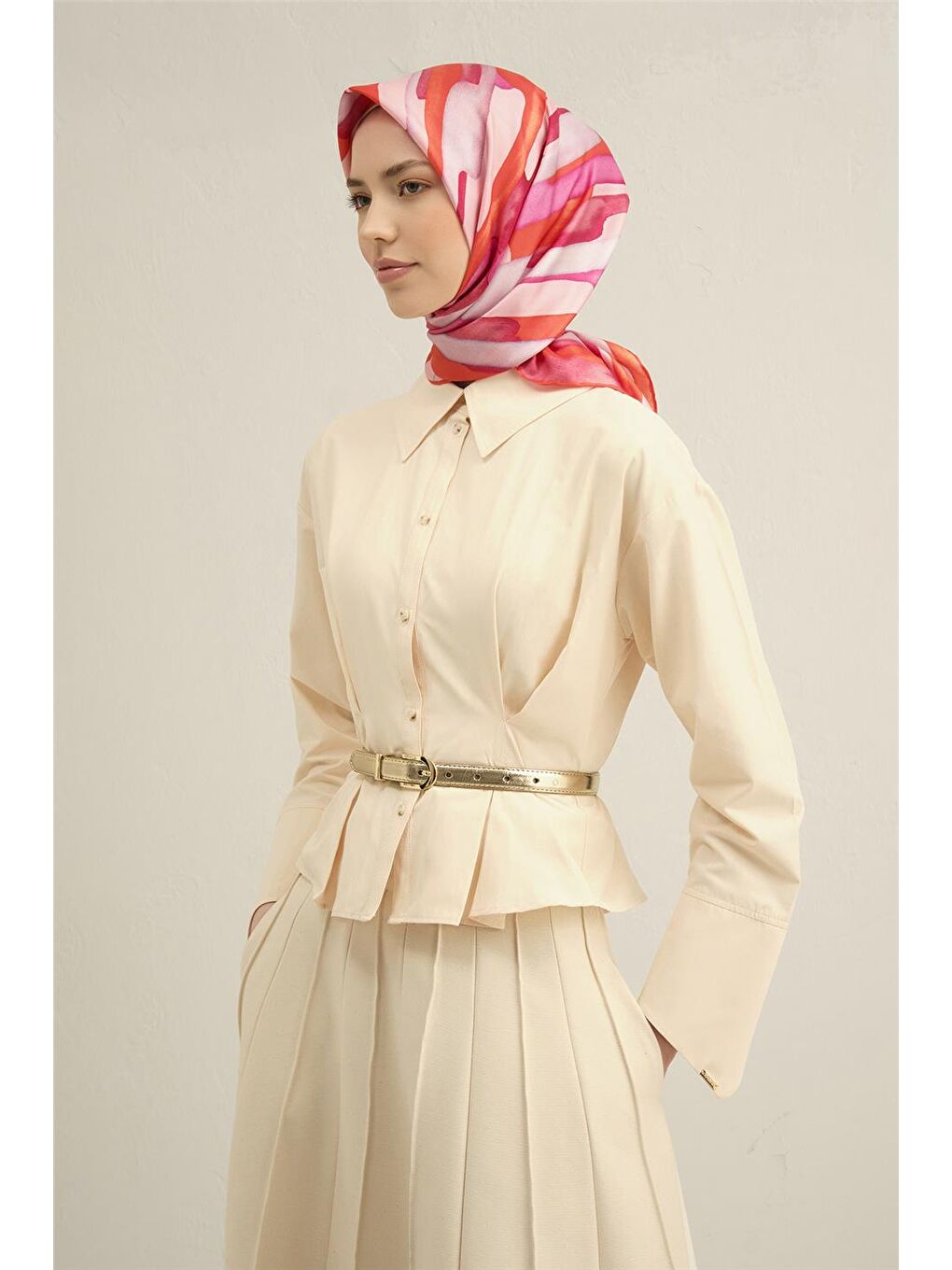 Pembe Çiçek Desenli Saf İpek Sura Eşarp 9306 53