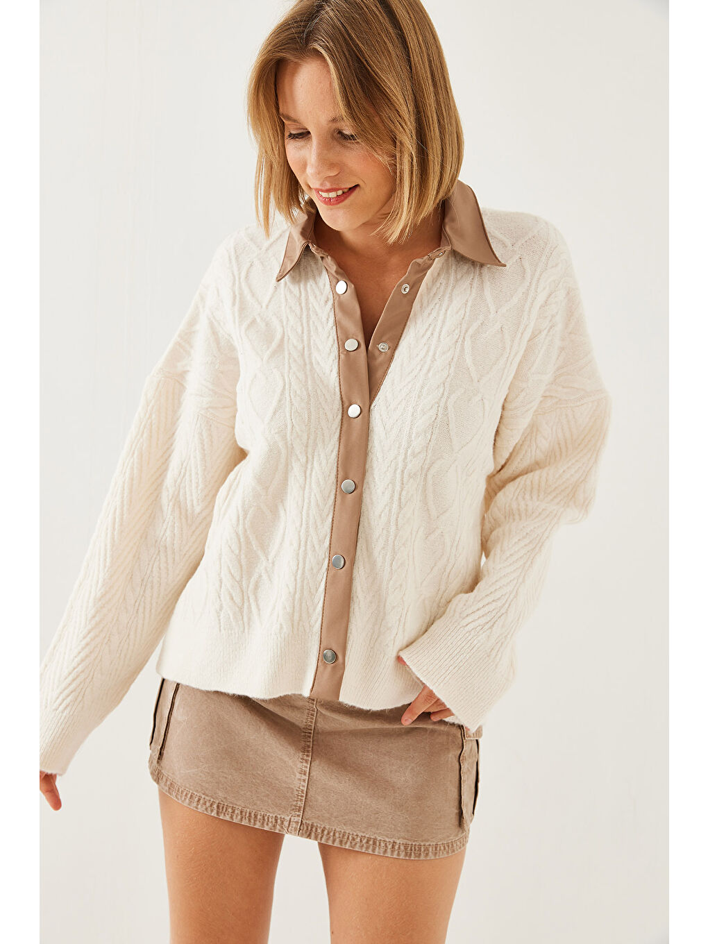 Kahverengi Kadın Polo Yaka Hırka Th-4