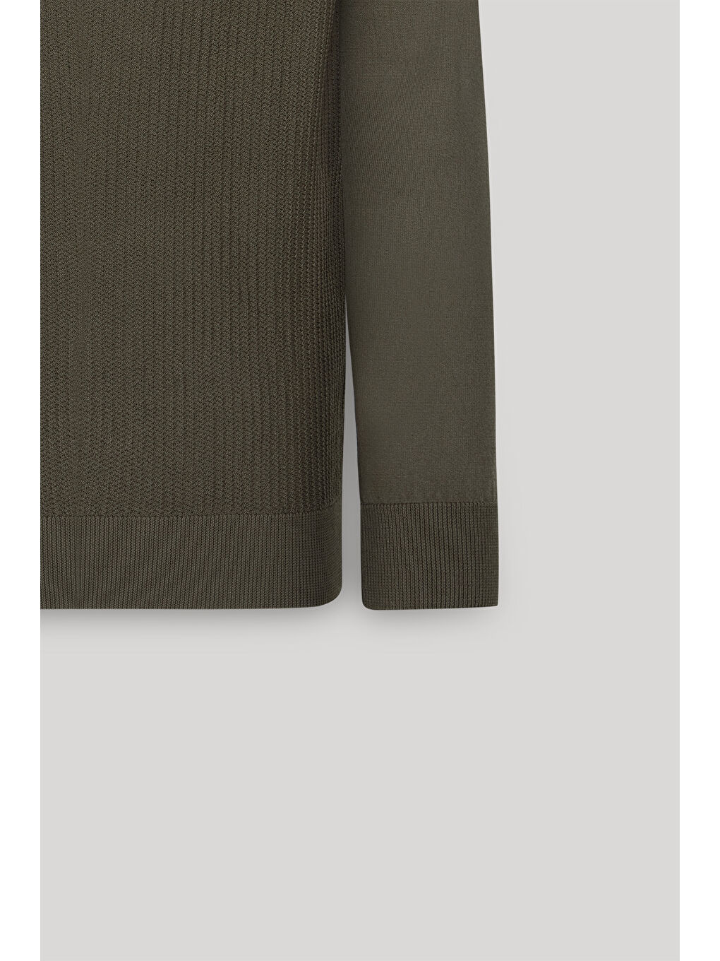 Erkek Haki Standart Fit Normal Kesim Bisiklet Yaka Jakarlı Triko Kazak-7