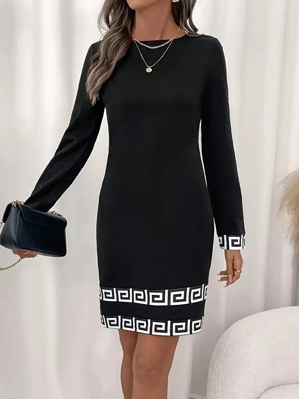 Siyah Kadın Uzun Kollu Bisiklet Yaka Mini Ithal Krep Elbise-2