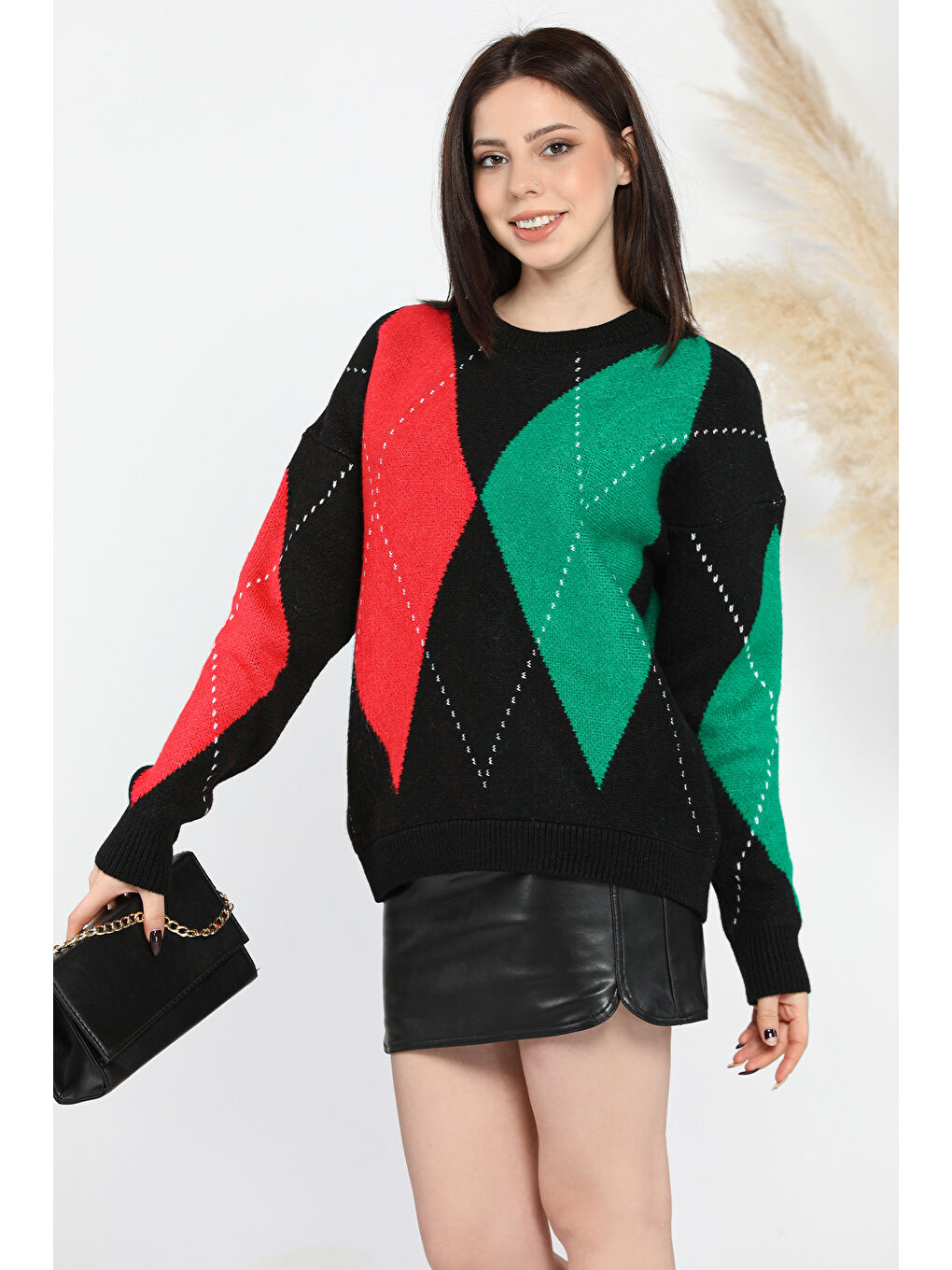 Siyah Desenli Kadın Bisiklet Yaka Triko Kazak-1