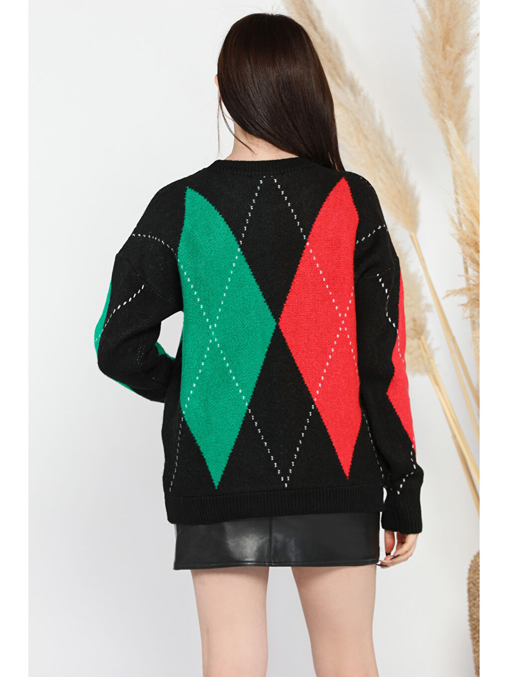 Siyah Desenli Kadın Bisiklet Yaka Triko Kazak-2