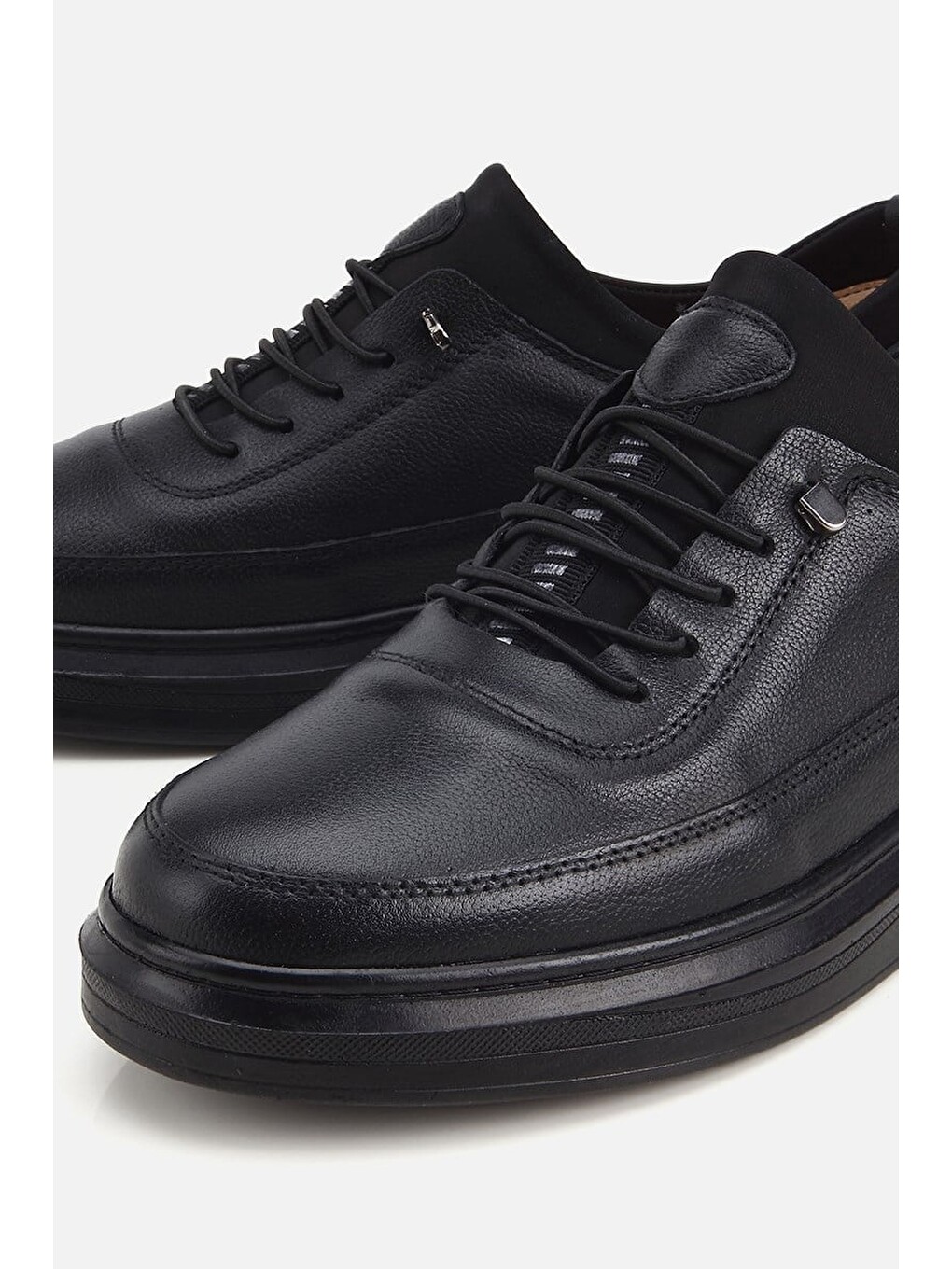 Erkek Siyah Deri Baskılı Bağxık Detaylı Sneaker-2