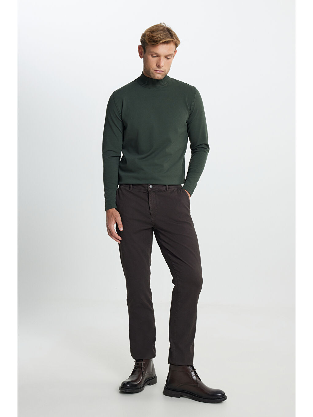 Erkek Kahverengi Slim Fit Dar Kesim Pamuklu Esnek Armürlü Yan Cep Pantolon-4