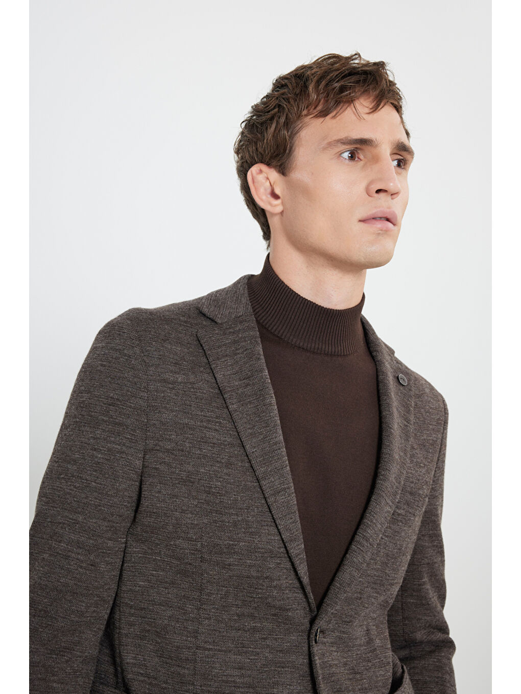 Erkek Kahverengi Slim Fit Dar Kesim Mono Yaka Yünlü Armürlü Torba Cepli Blazer Ceket-3