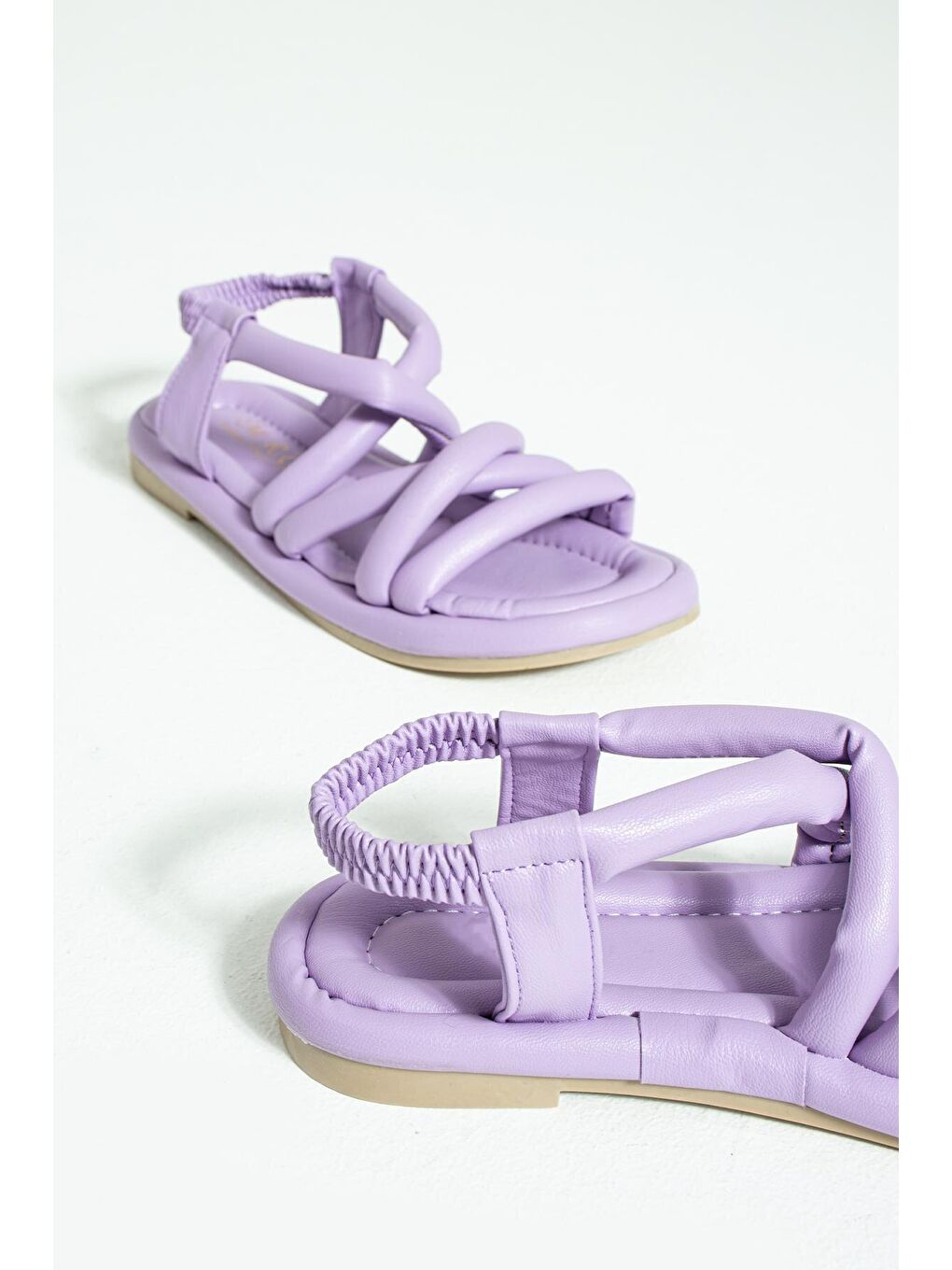 Lila Bantlı Rahat Taban Kadın Lastikli Sandalet 007-73-23-3