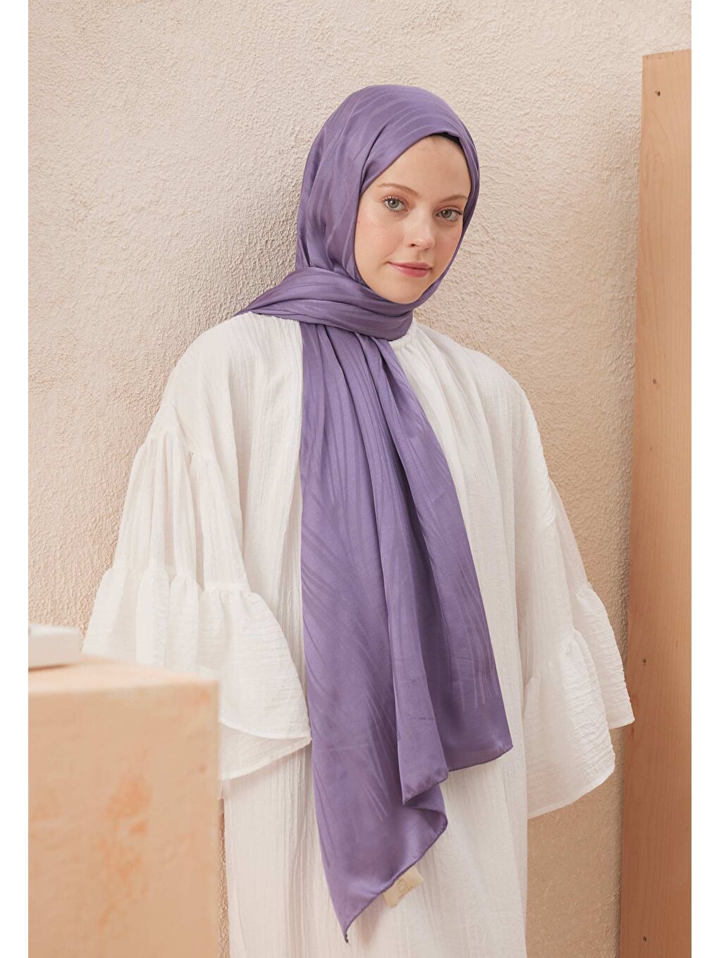Lila Wave Jakarlı Şal Lavanta-2