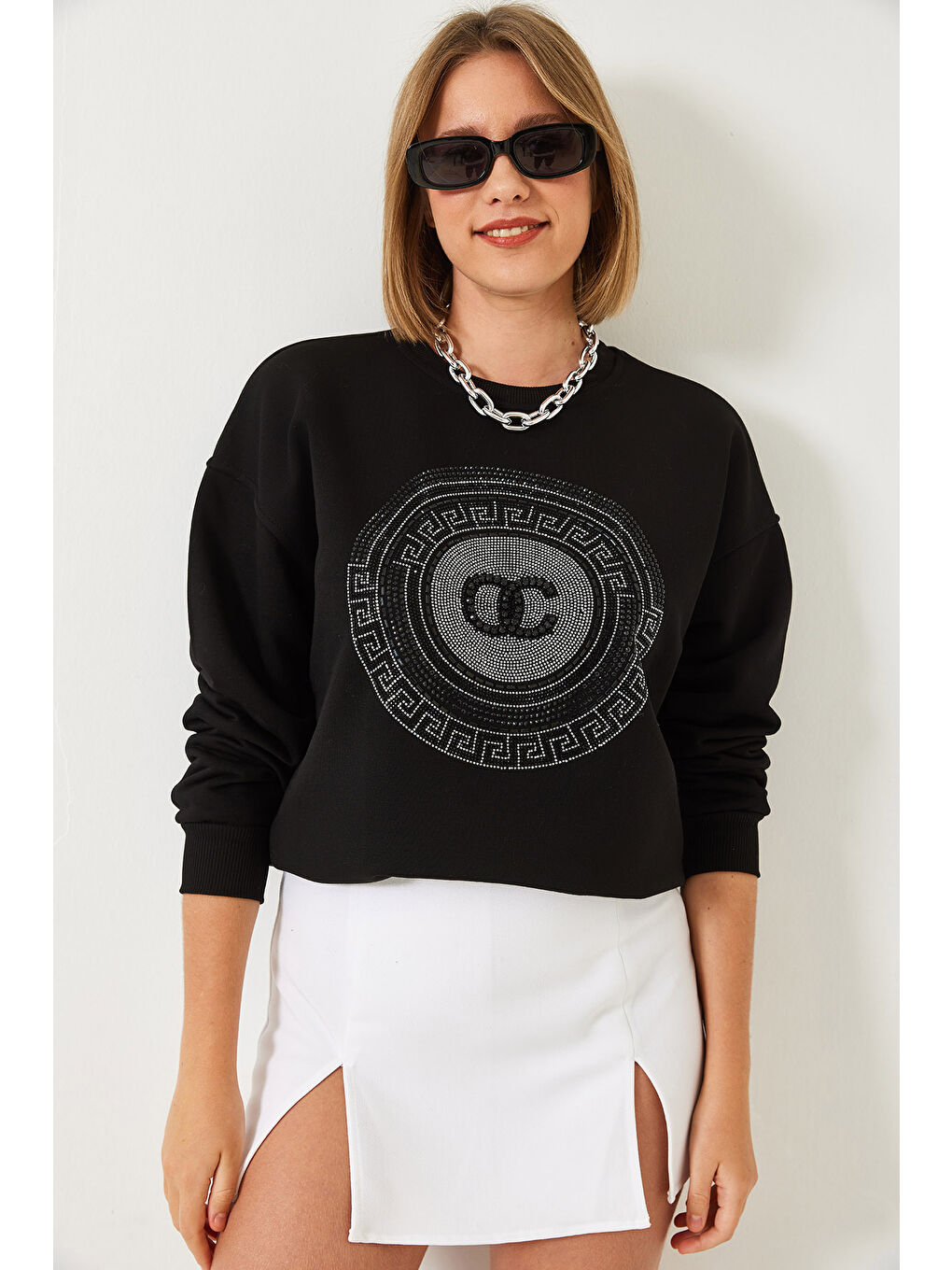 Siyah Kadın Taş İşlemeli Sweatshirt-1