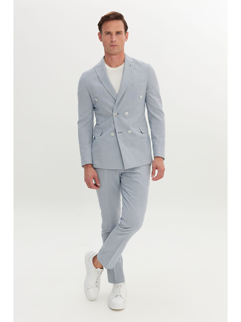 Erkek Lacivert-Beyaz Slim Fit Kırlangıç Yaka Gofre Desenli Kruvaze Takım Elbise