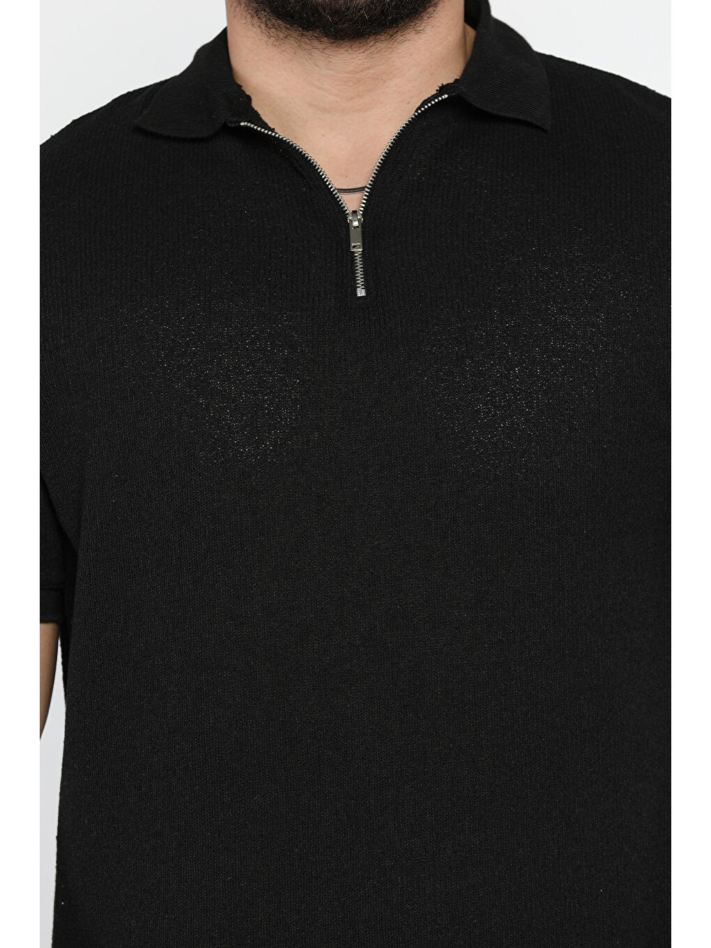 Siyah Erkek Polo Yaka Yarım Fermuarlı Tişört-3