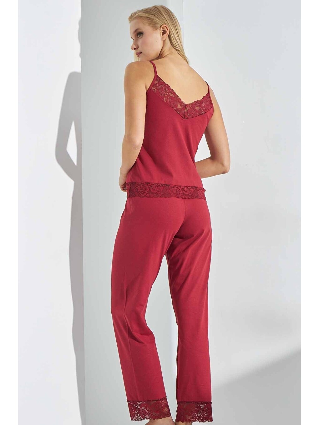 Bordo Pamuklu Ip Askılı Dantelli Pijama Takım-2