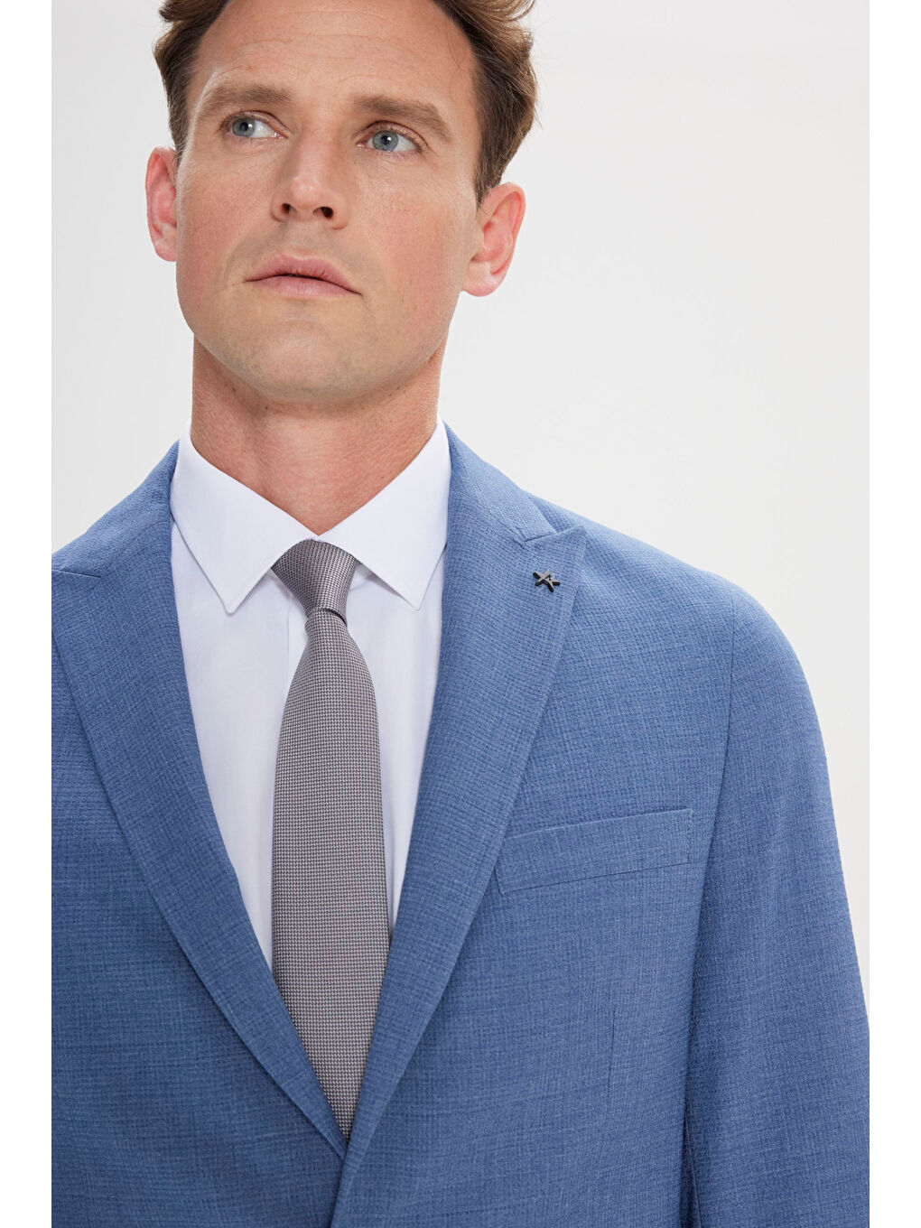 Erkek Mavi Slim Fit Kırlangıç Yaka Gofre Desenli Takım Elbise-4