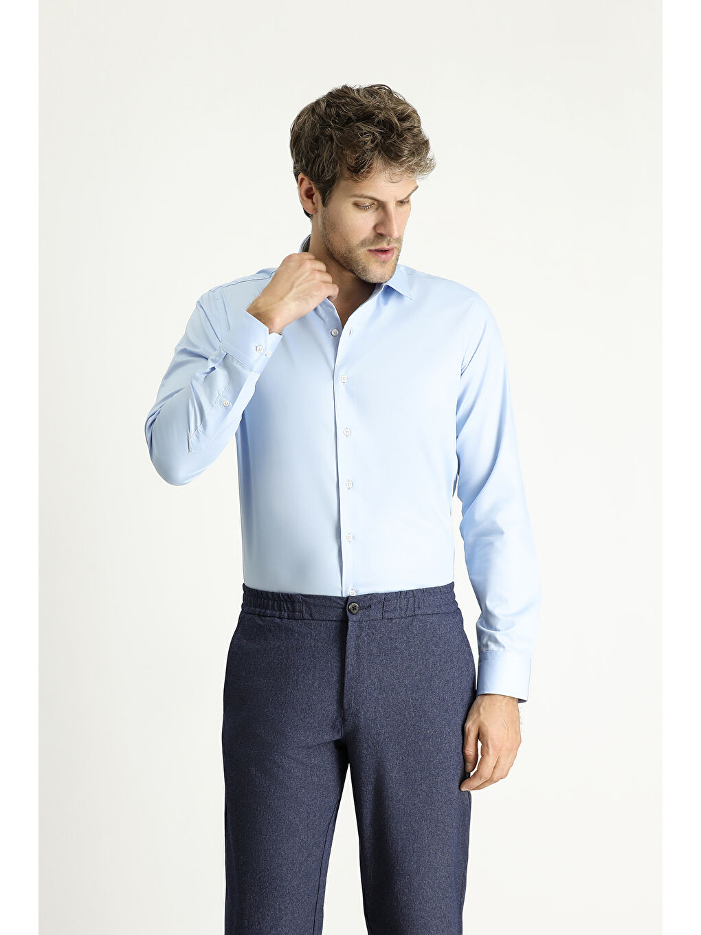 Mavi Uzun Kol Slim Fit Dar Kesim Non Iron Klasik Pamuklu Gömlek