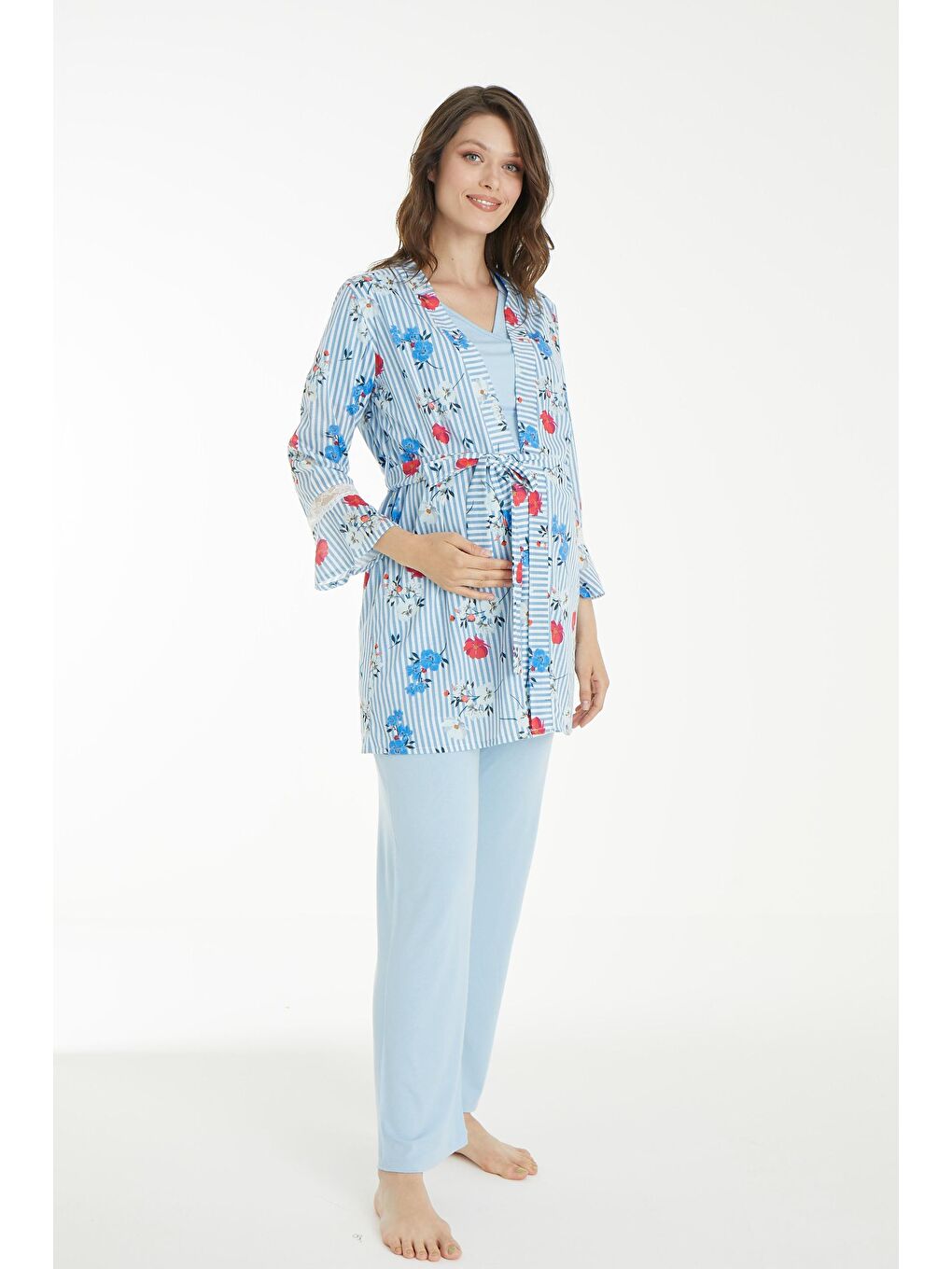 Beyaz Mavi Çicek Desen Sabahlıklı Hamile ve Lohusa Pijama Takımı