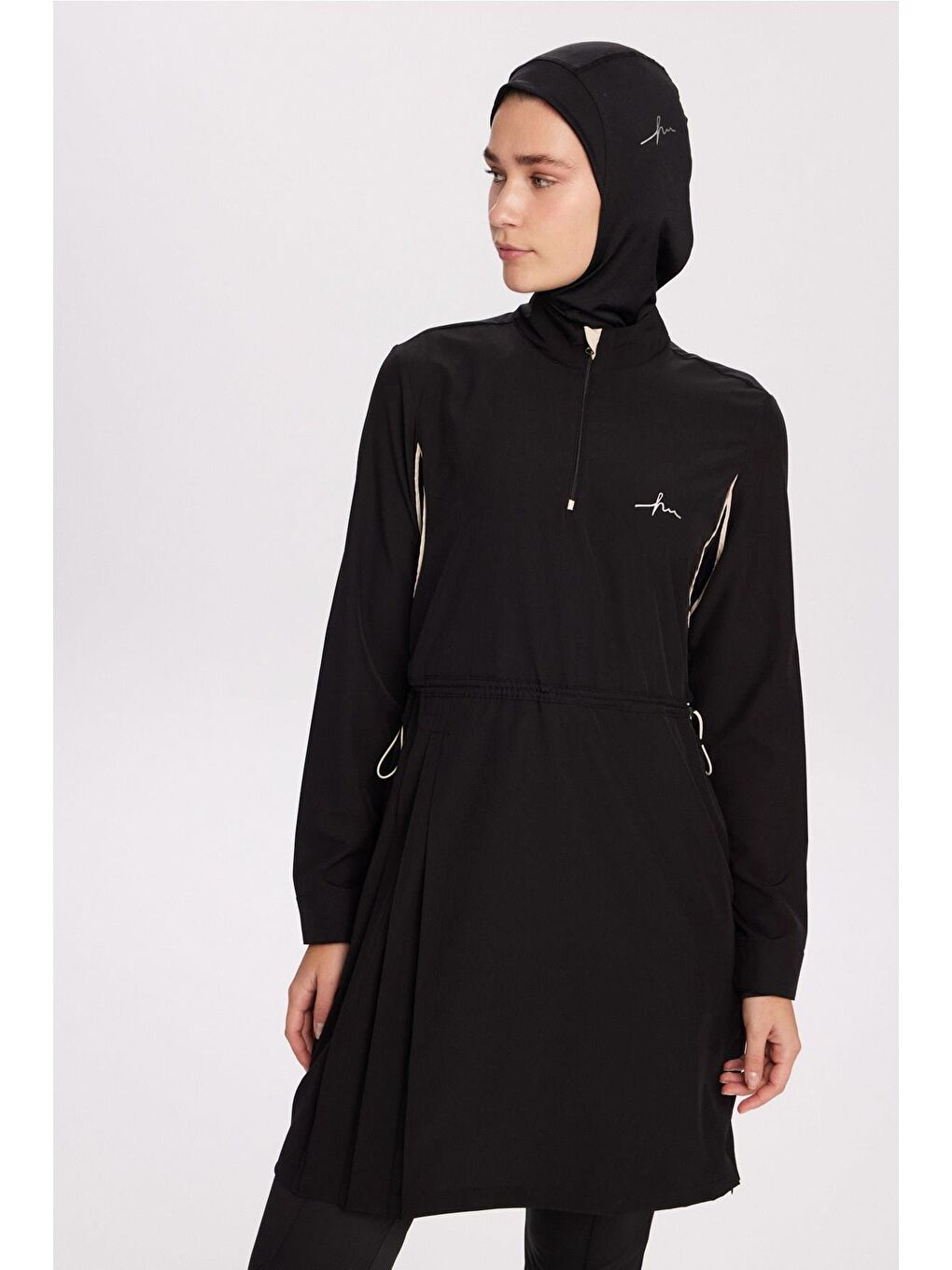 Active H-Per Fit Siyah Tesettür Tenisçi Üstü Act-43-1