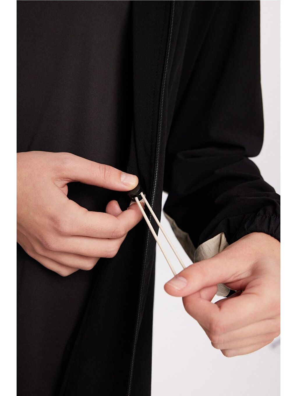 Active H-Per Fit Kapüşonlu Gizli Fermuarlı Siyah Tesettür Yürüyüş Ceketi Act-39-4