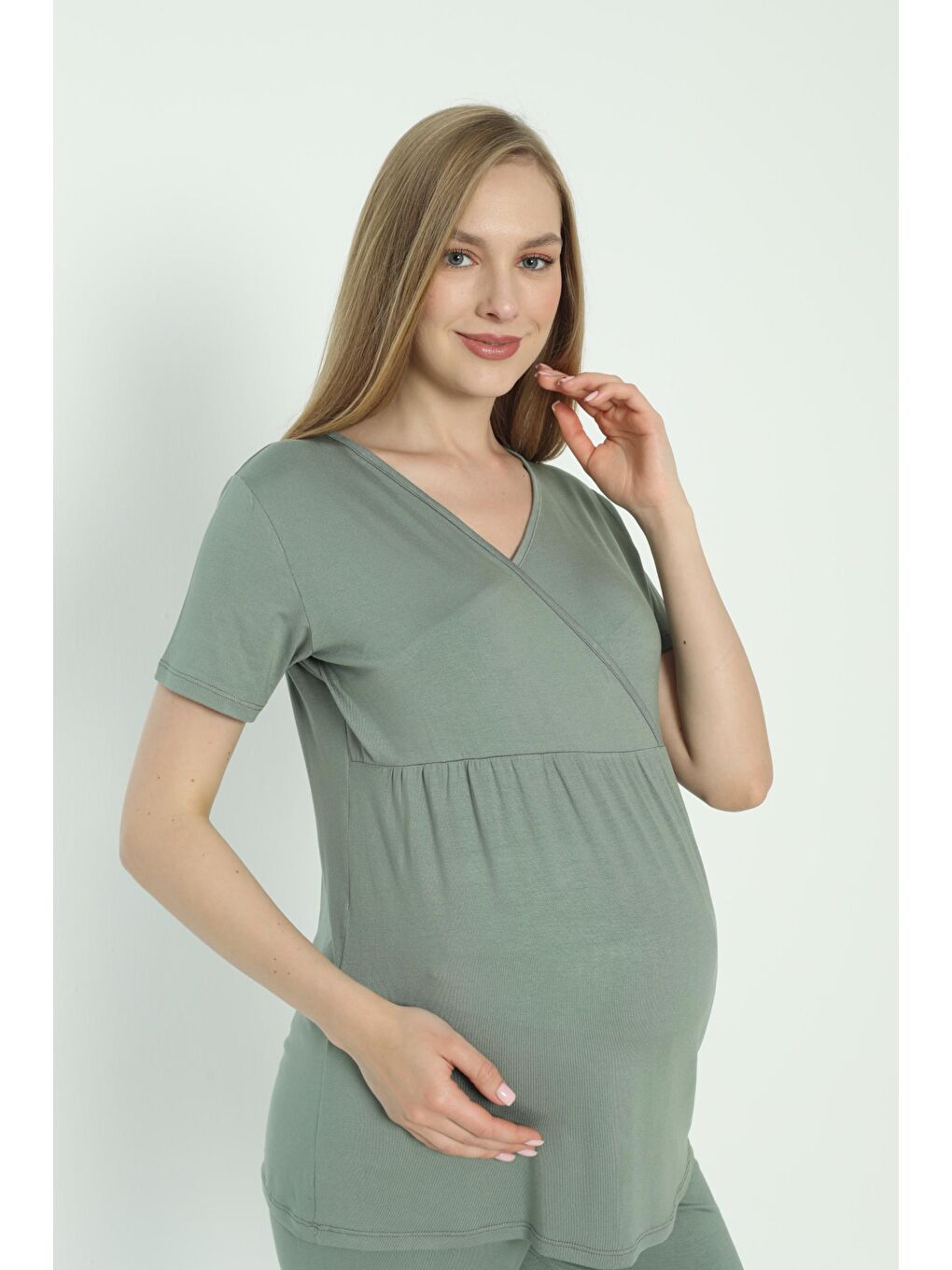 Yeşil Beyaz Çizgi Desen Sabahlıklı Hamile ve Lohusa Pijama Takımı-6