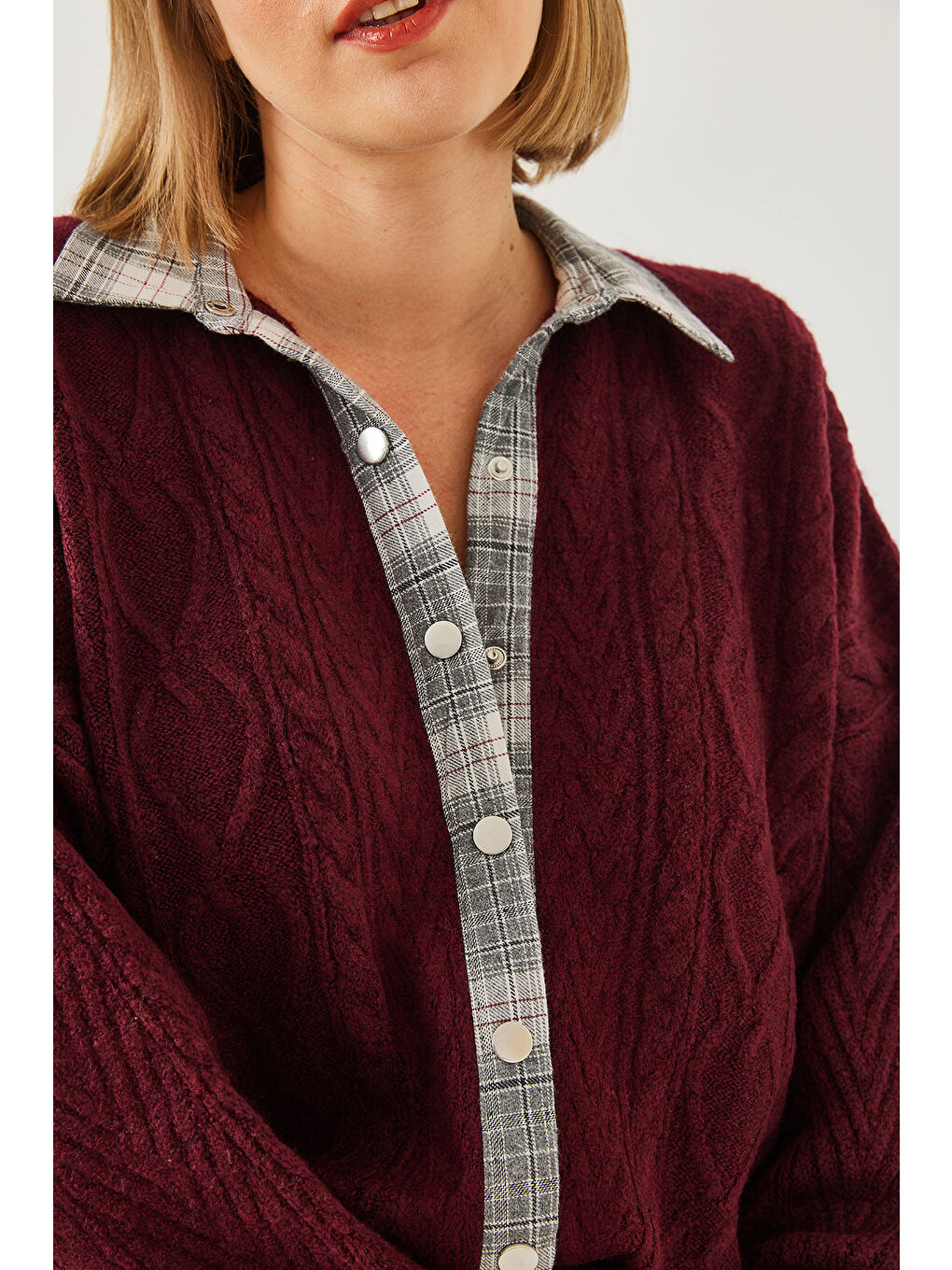 Bordo Kadın Gömlekli Patlı Triko Hırka-2