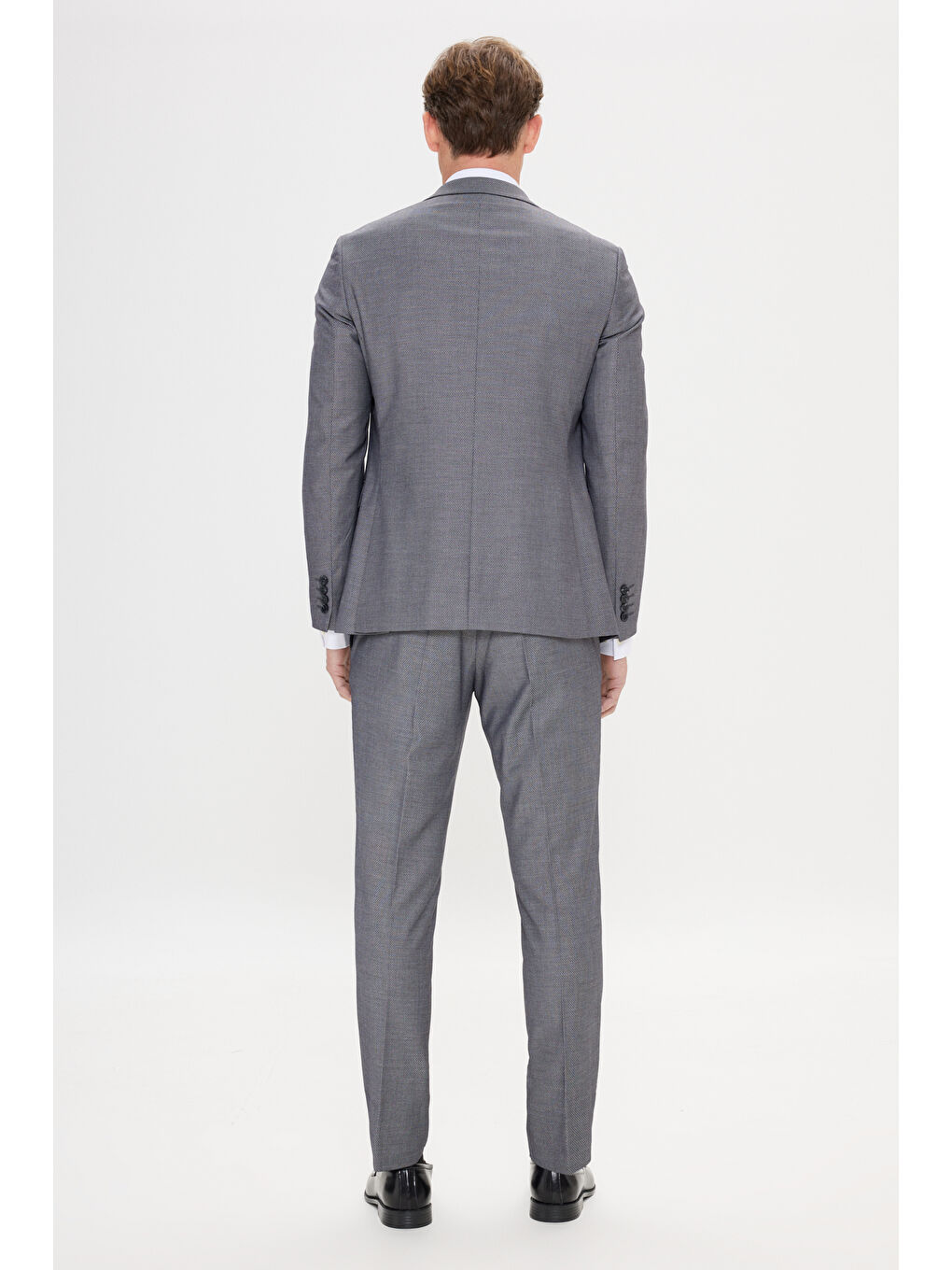 Erkek Gri-Siyah Slim Fit Kırlangıç Yaka Desenli Yelekli Takım Elbise-7