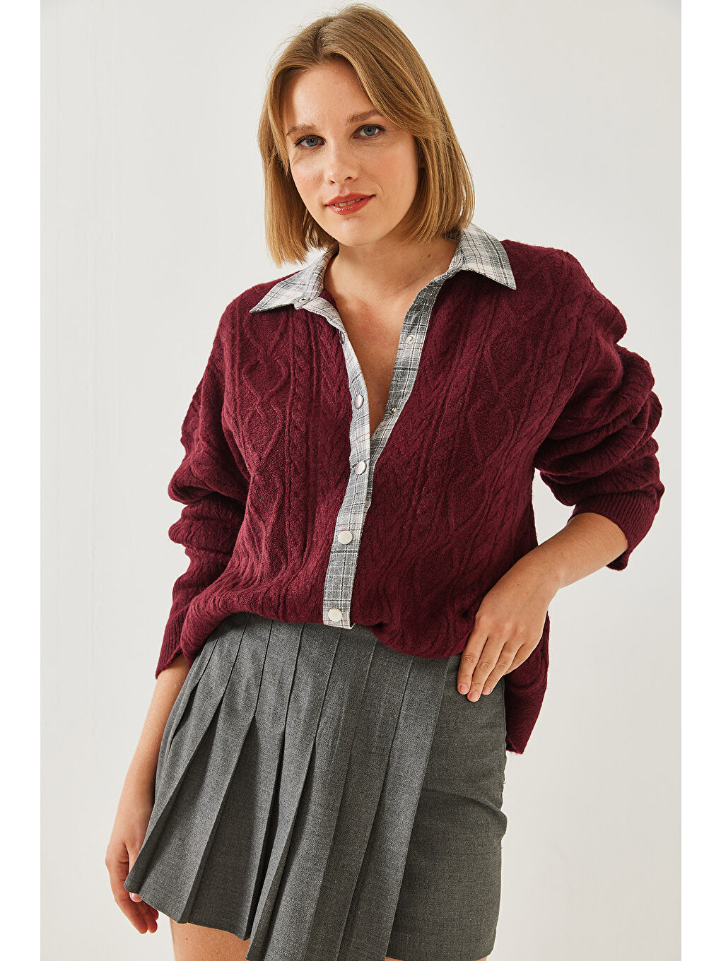 Bordo Kadın Gömlekli Patlı Triko Hırka-5