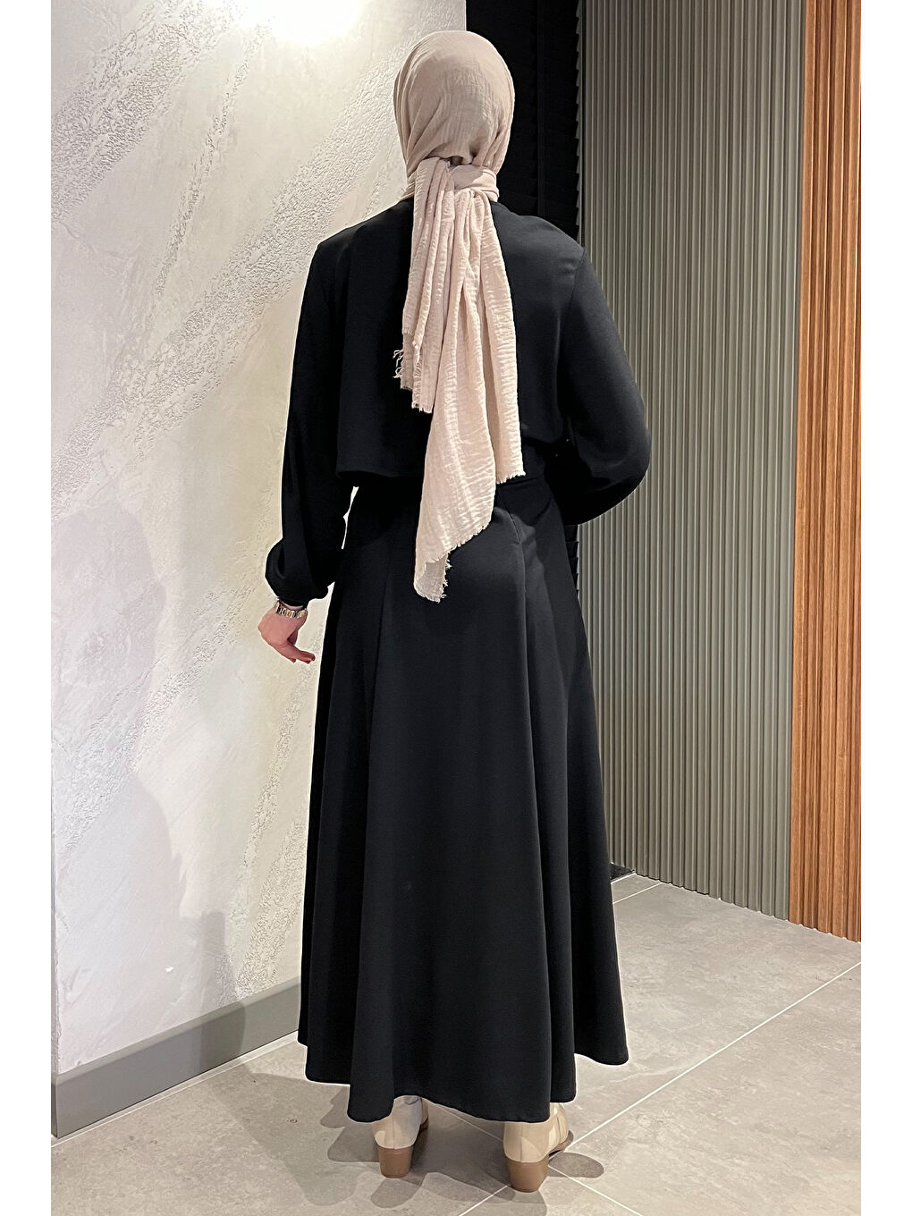Siyah Kurdele Detaylı Etek Bluz Tesettür İkili Takım-6