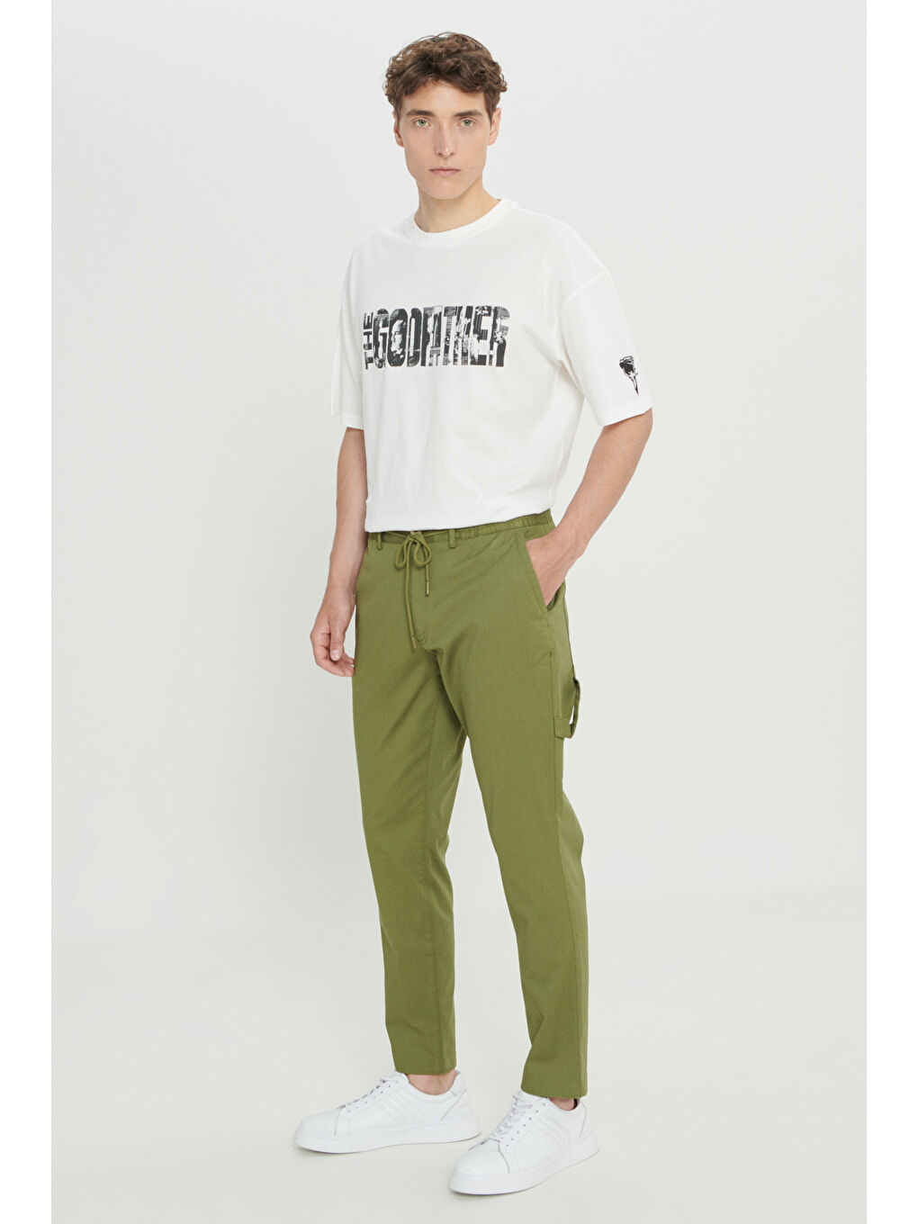 Erkek Haki Oversize Bol Kesim Beli Bağlamalı Pamuklu Esnek Armürlü Yan Cepli Pantolon