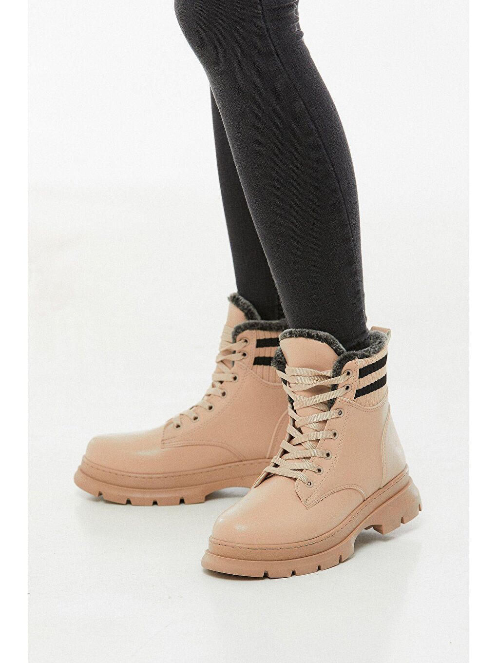 Bej Suni Deri Bağcıklı Bot-1