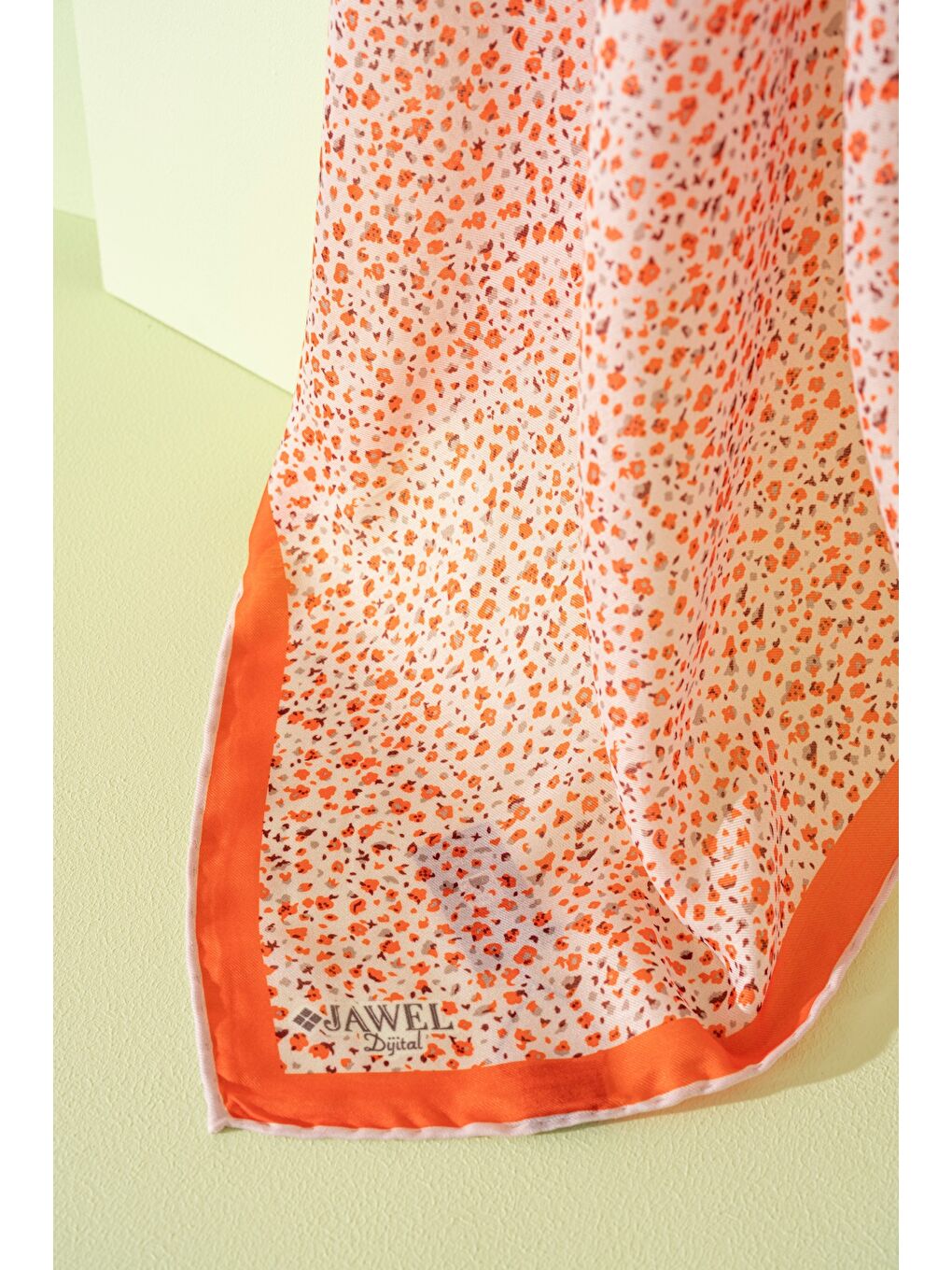 Turuncu Kadın Çakıl Desen Pamuksu Soft Eşarp-1