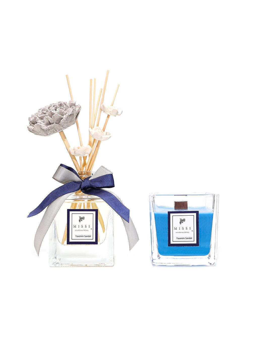 Mavi 220 ml Yasemin Sandal Oda Kokusu ve Vegan Mum Seti