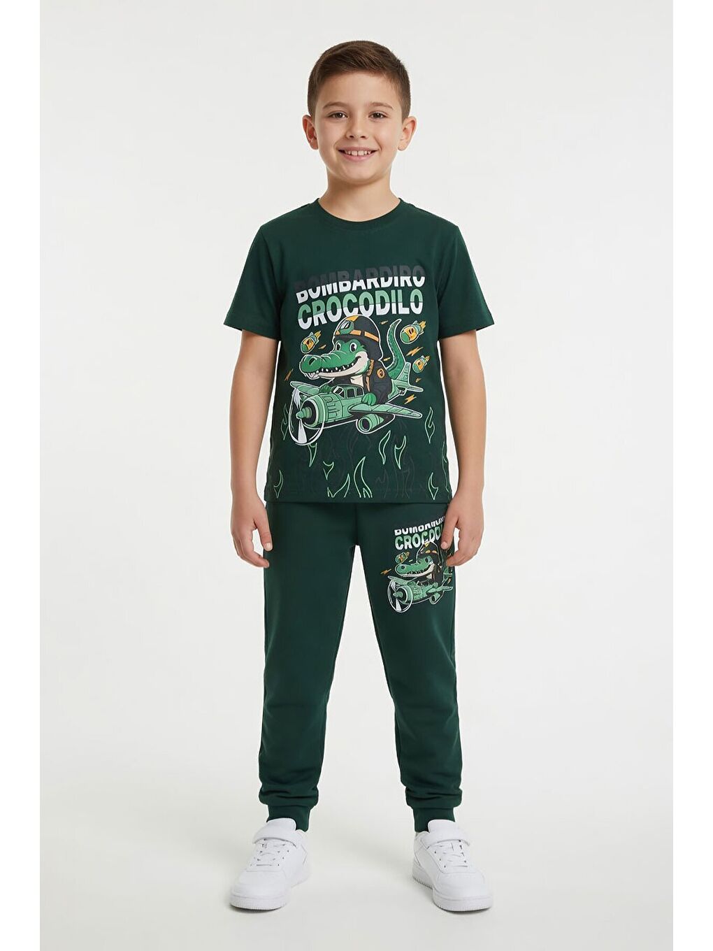 Yeşil Timsah Baskılı Eşofmanlı Erkek Çocuk Tişörtlü 2li Takım 23914