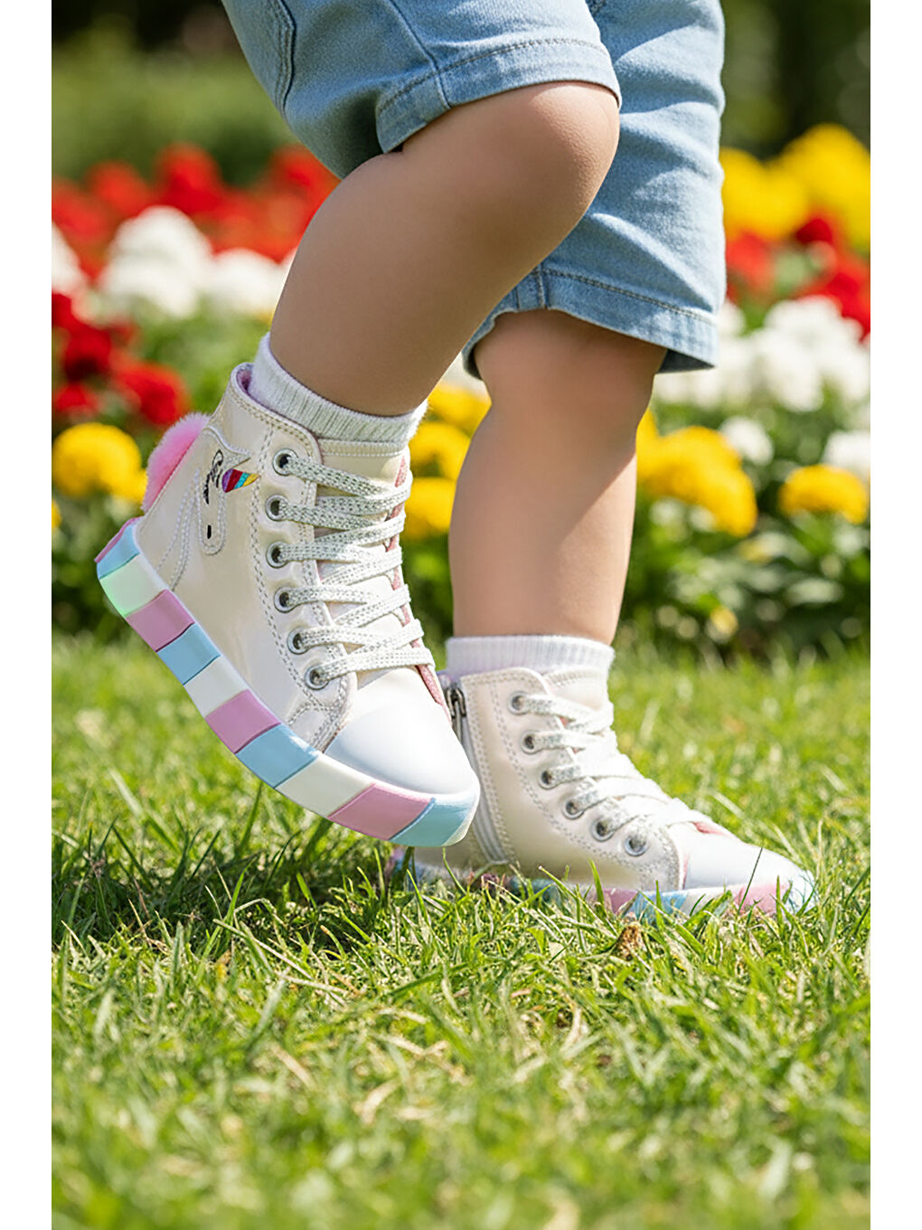 Beyaz Fermuarlı Işıklı Kız Bebek Spor Ayakkabı-3
