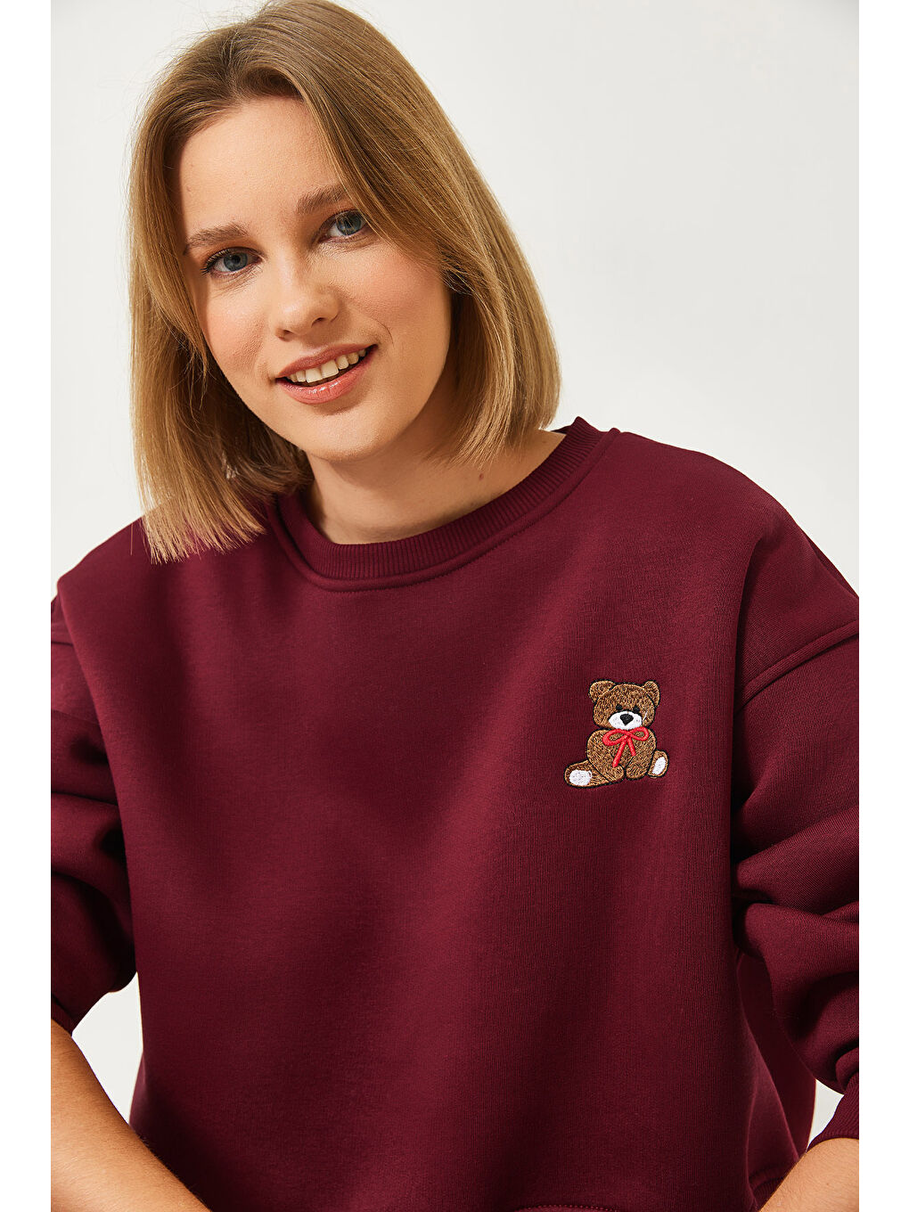 Bordo Kadın Üç İplik Şardonlu Ayıcık İşlemeli Sweatshirt-3